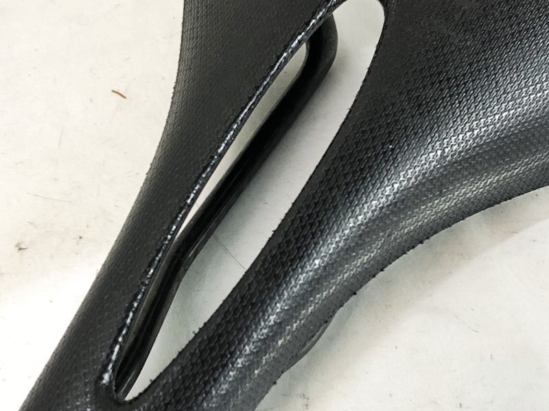 Bros Bros Cambium C13 Curved Saddle Carbon