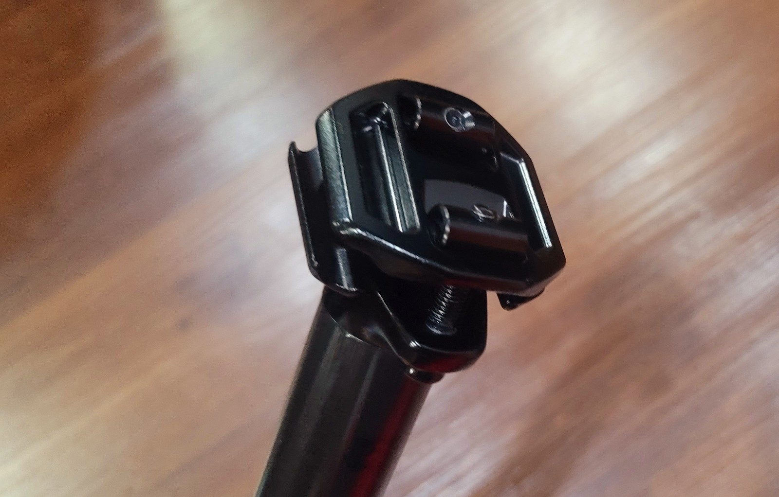 Bontrager PRO Carbon Seatpost 31.6mm X 400mm Black Alloy Head Plain 275g