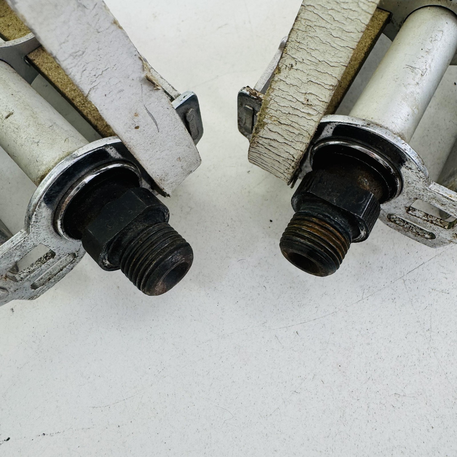 Vintage MKS K11A Platform Pedals Christophe Toe Clips Straps 9/16 In Silver A96