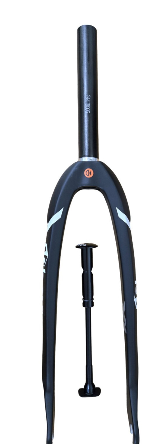 Box ONE XL Pro Lite Carbon Forks 24» 10mm 1 1/8» alloy steerer Black BMX Race