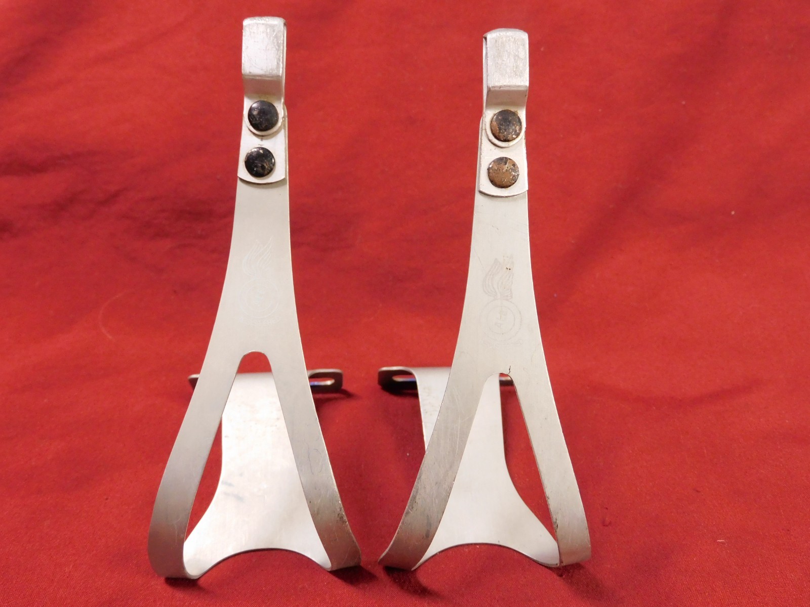 Vintage Early 1980’s Silver ALE Size Large Silver Alloy Toe Clips 28 Grams