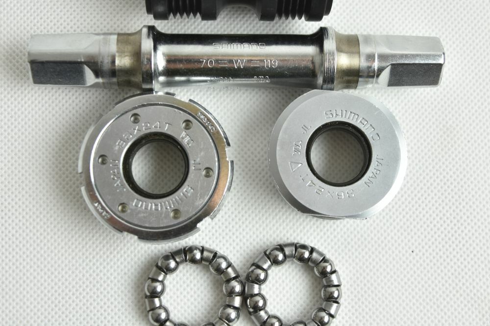 SHIMANO 600 EX d-5ll bottom bracket !! ITALIAN threads 36x24T ! 119mm ! NOS !