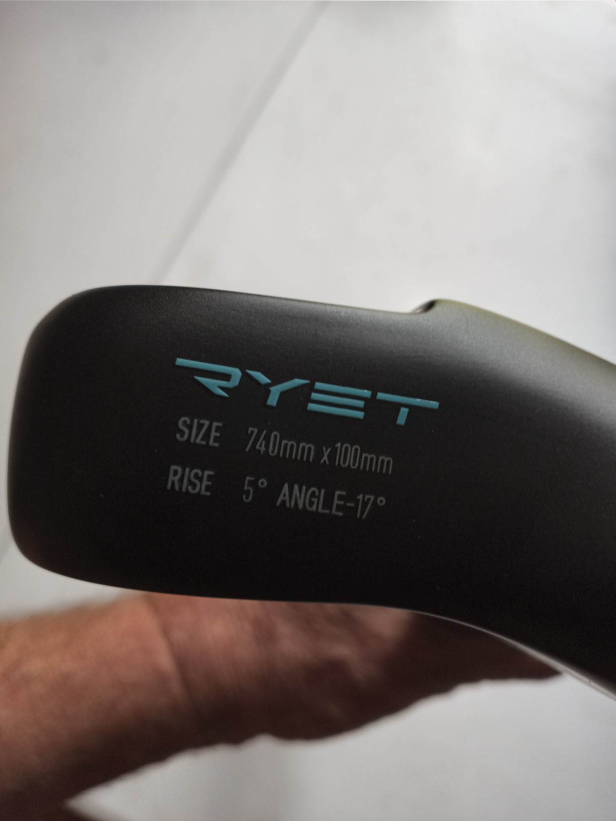 RYET Bike Handle Bar ERGO 15 With Mounting Hardware See description