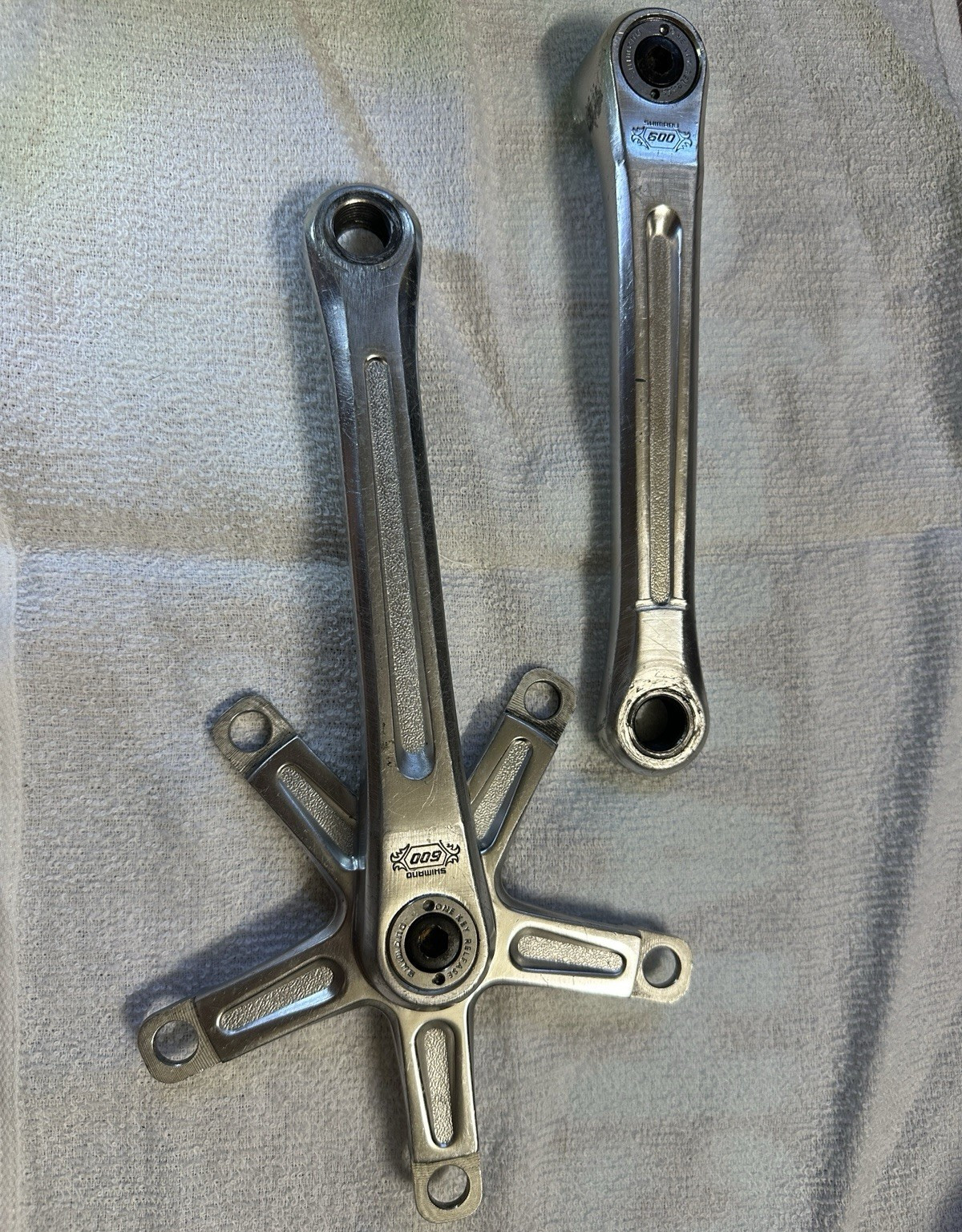 Shimano 600 Arabesque 170mm Square Taper Cranks, 130 BCD