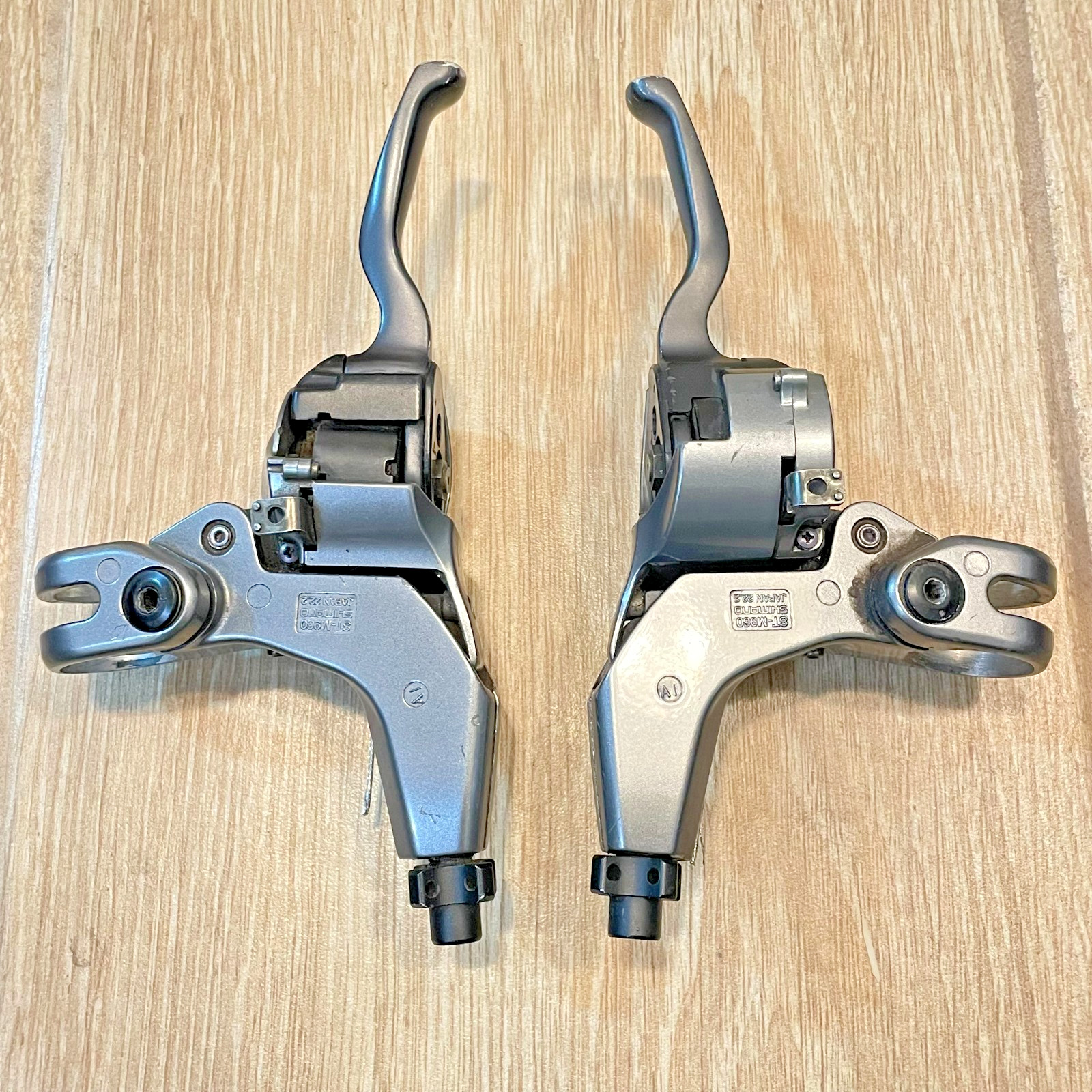 Shimano XTR ST-M960 3×9 STI Shifter Brake Lever Combo V brake