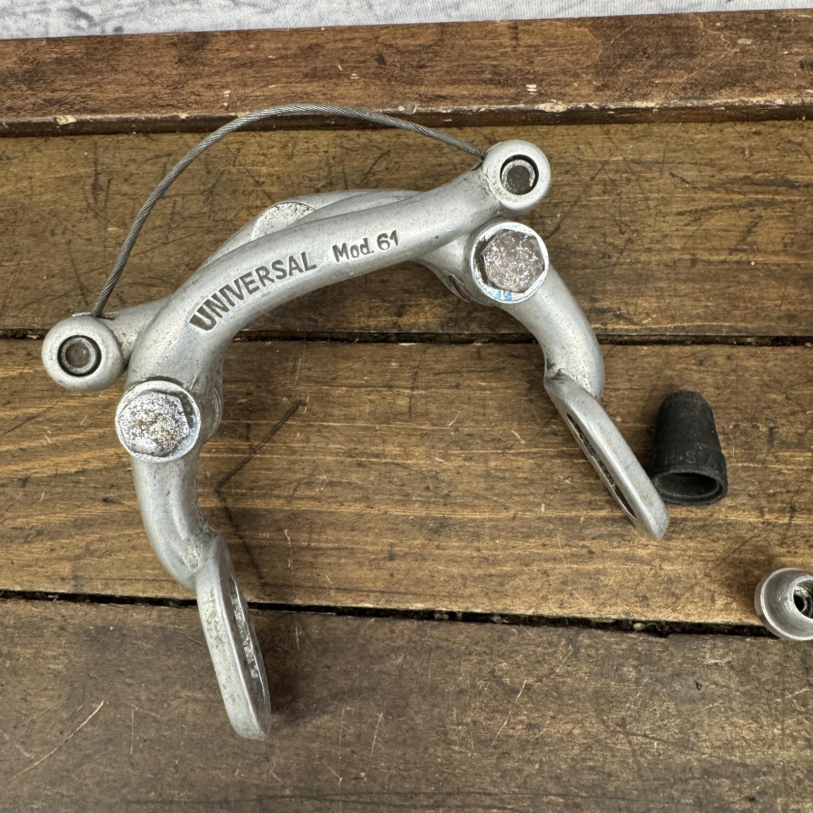 Vintage Universal Mod 61 Caliper Brakes Levers Set Center Pull F/R Road 70s 60s