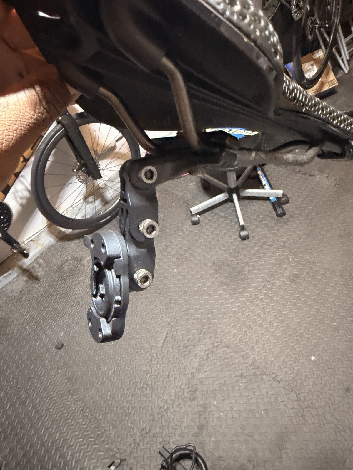 Fizik Vs Evo Adaptive Aluminum Rail