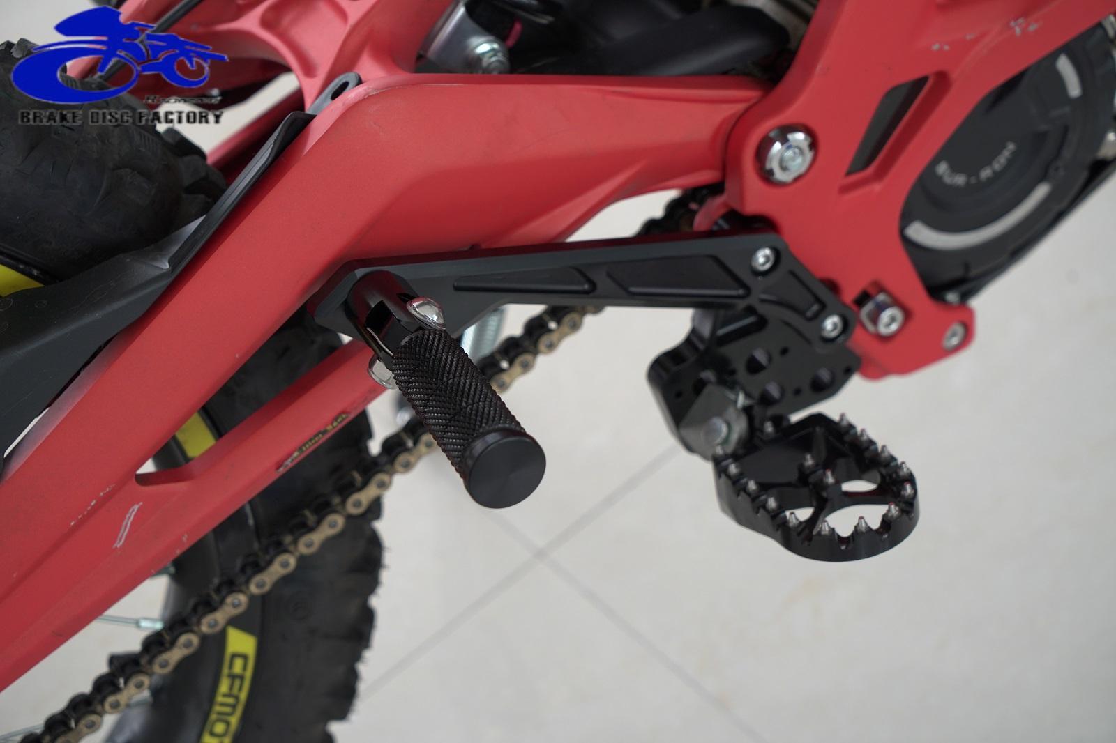 Rear Foot Pegs Pedal Bracket For SUR-RON X Light Bee X For 79Bike Falcon M Black