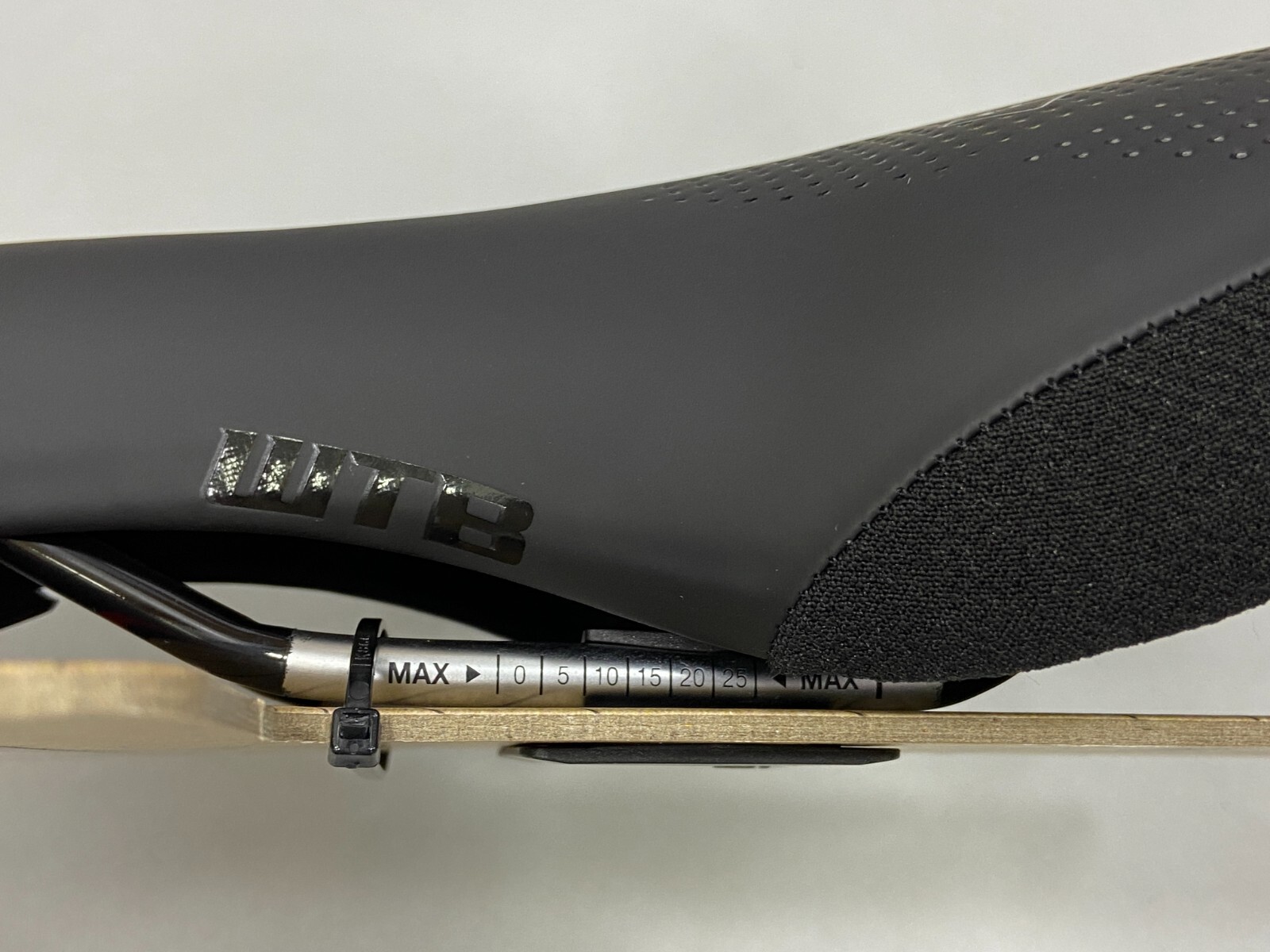 WTB Speed She Wide Thick Padding Cromoly Rail 150x245mm Saddle (Black)