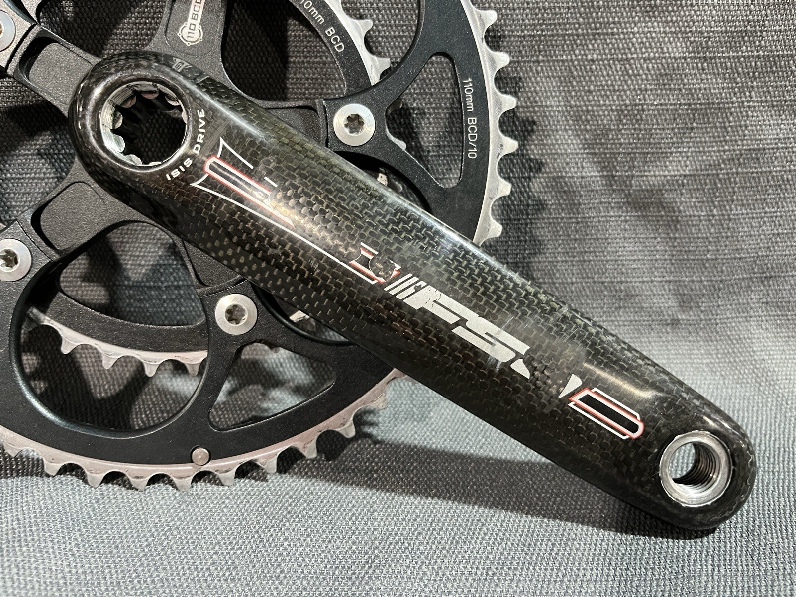 FSA Carbon Pro Compact Crankset 172.5mm 50/34T 5-Bolt 110BCD ISIS Road Bike