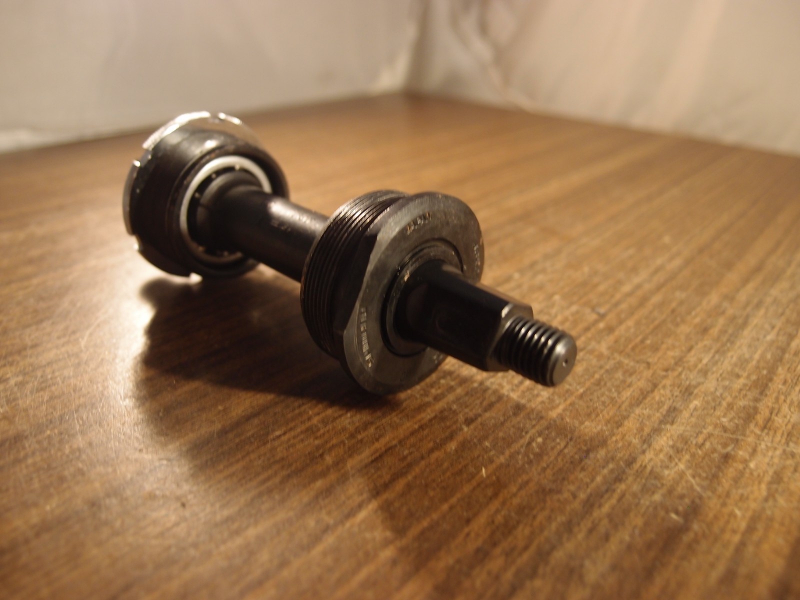 1988 vintage MTB bottom bracket Shimano Mountain LX 1,37″x24T/68 mm Japan 118 mm