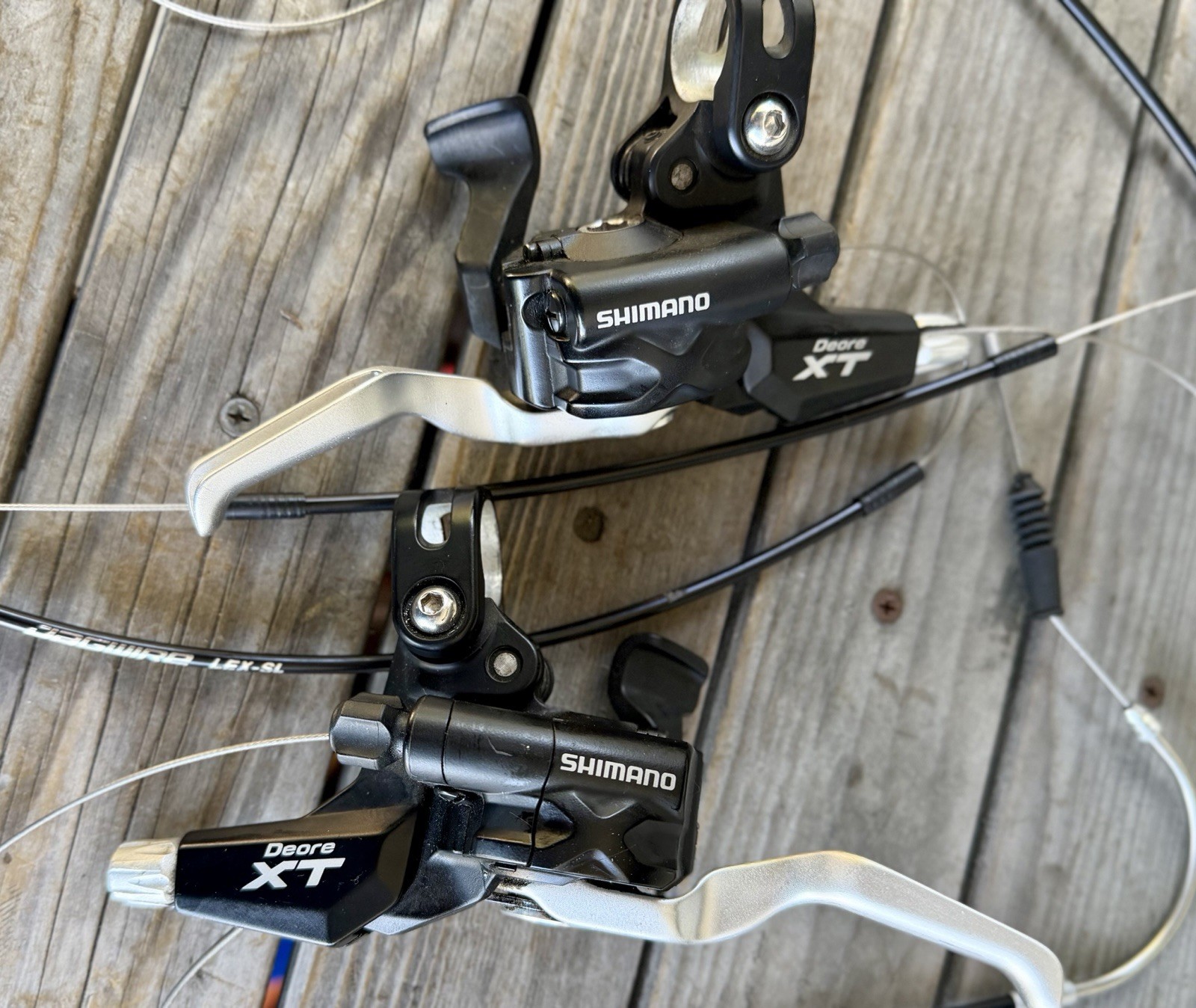 Shimano Deore XT ST-M770 3×9 Brake/Shifter Lever Set – Cables & Housing