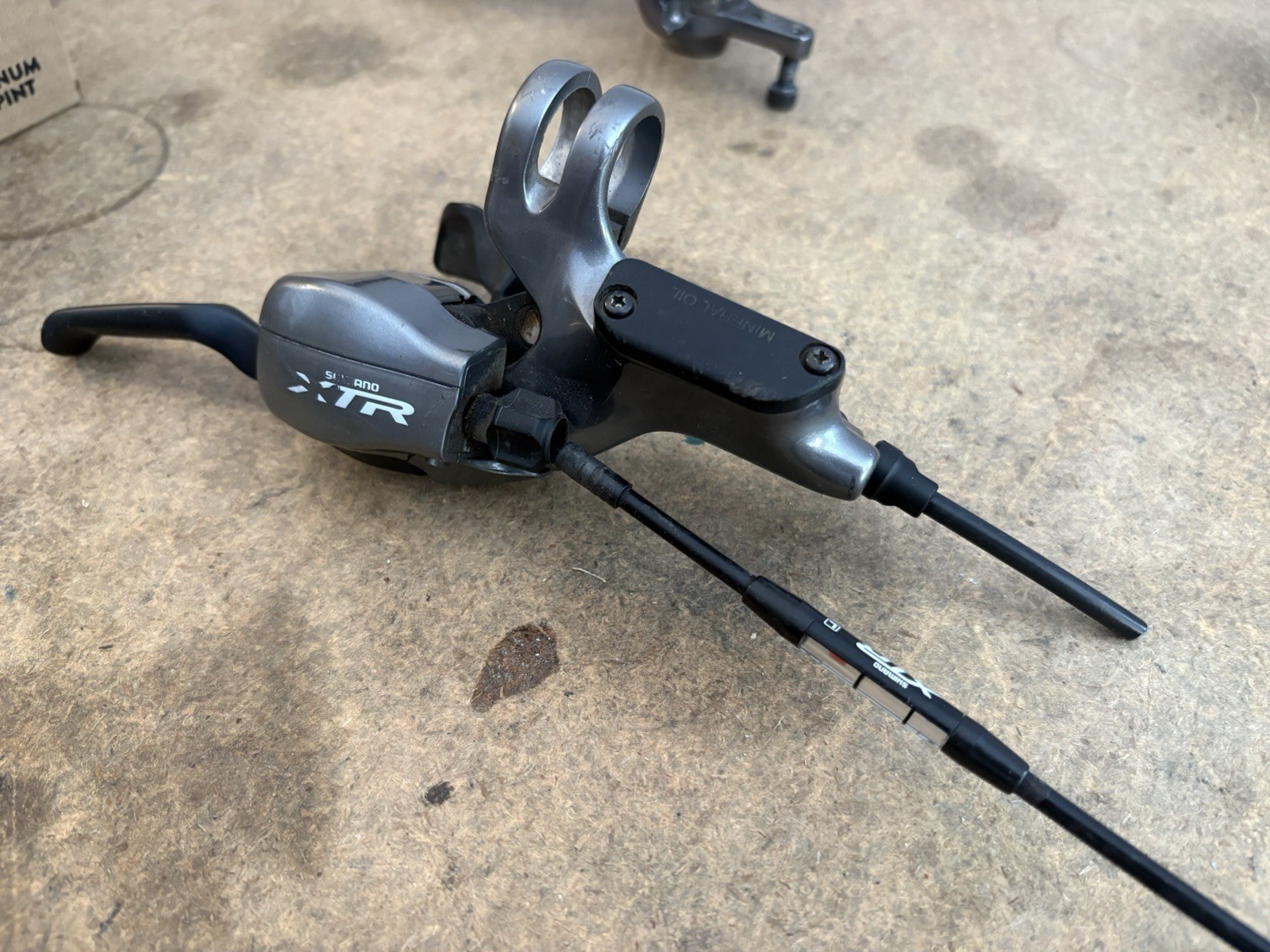 Shimano XTR ST-M965 Dual-Control Set Shift Brake Levers & Calipers Shifters
