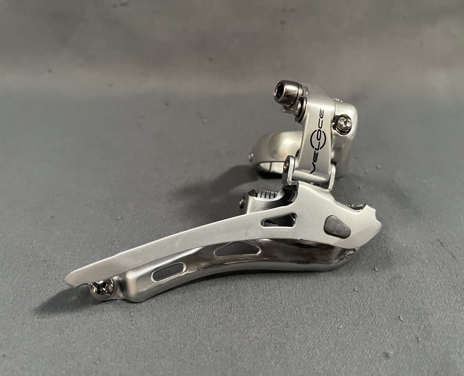 Campagnolo Veloce Front Derailleur 35mm Clamp 2×10-Speed Bottom Pull Road Bike