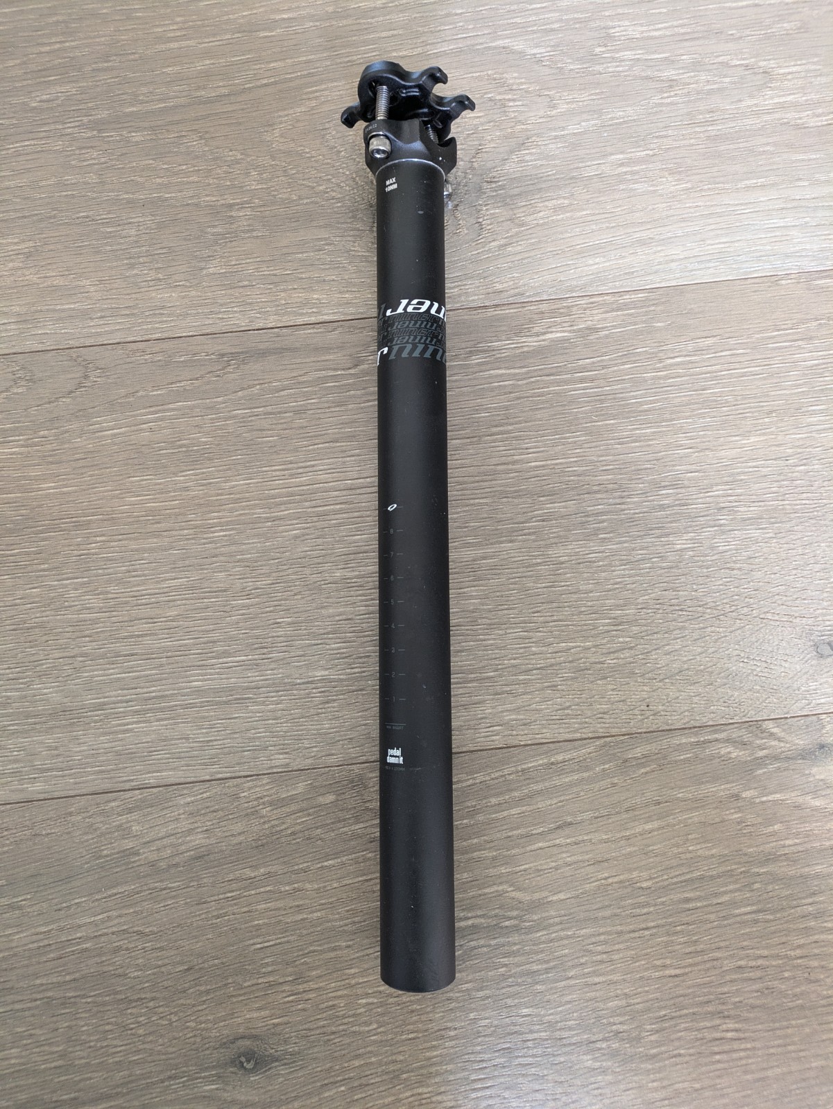 Niner Alloy MTB Seatpost – 30.9 x 370mm, Black