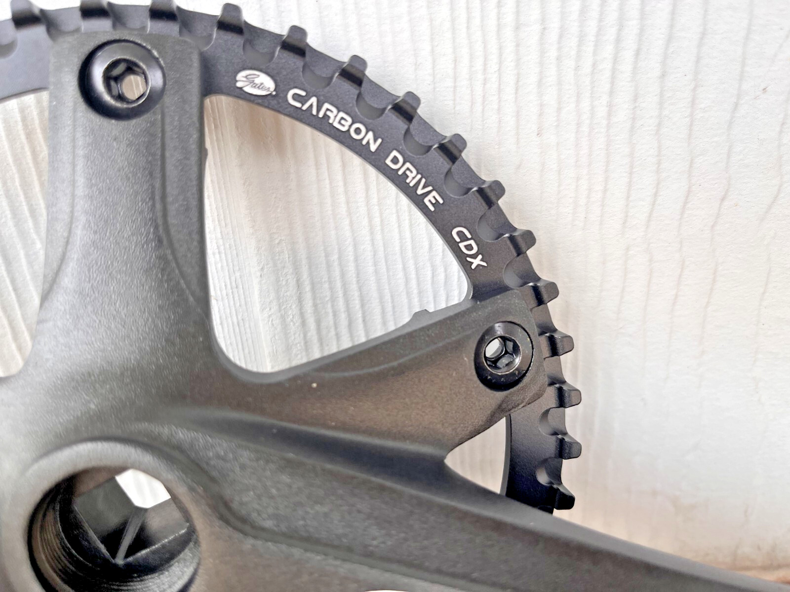Gates Carbon Drive CDX CenterTrack Front Belt Drive crankset – 46t, 5-Bolt