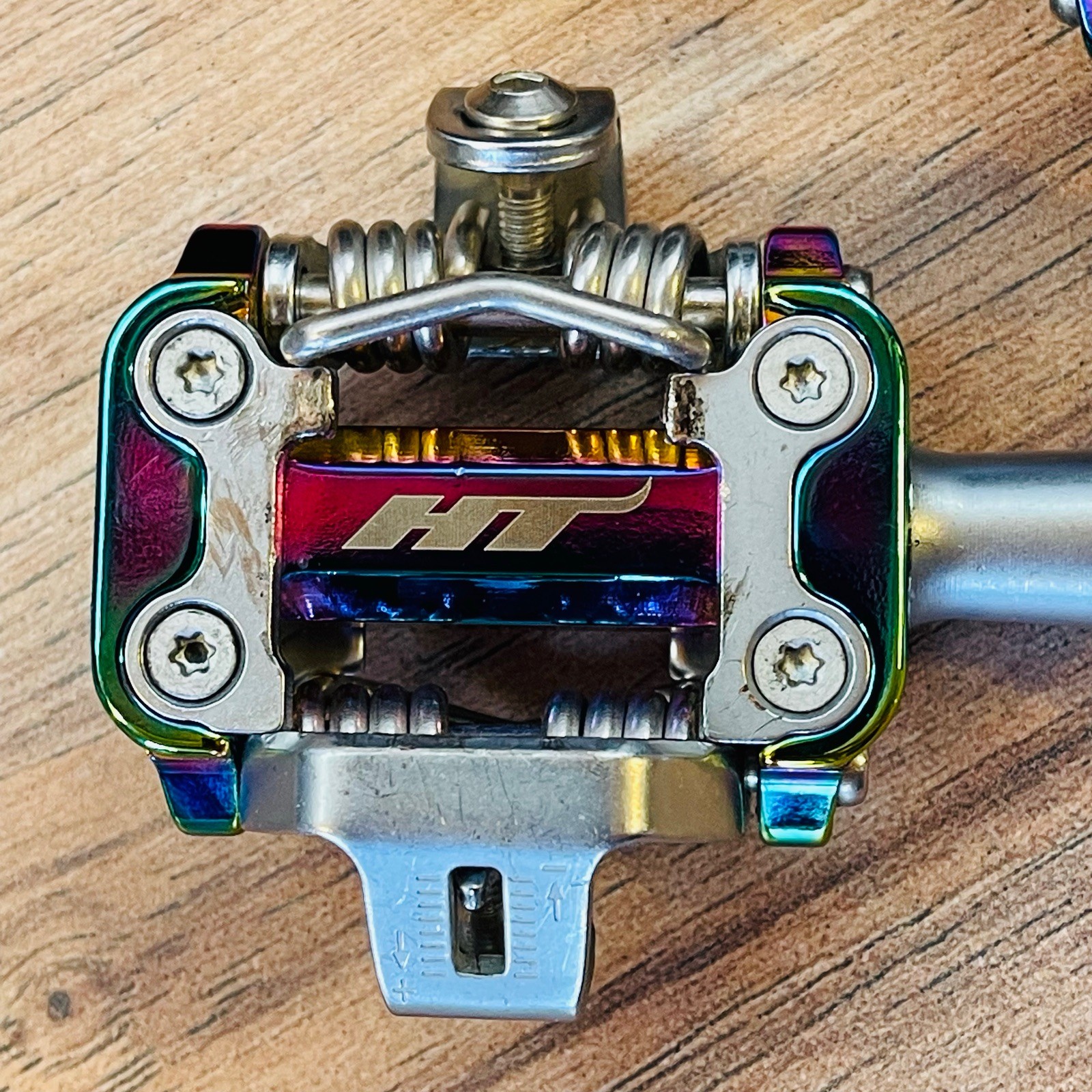  HT M1 Leopard Mountain Bike Pedals Oil Slick Stainless Sealed Cleats