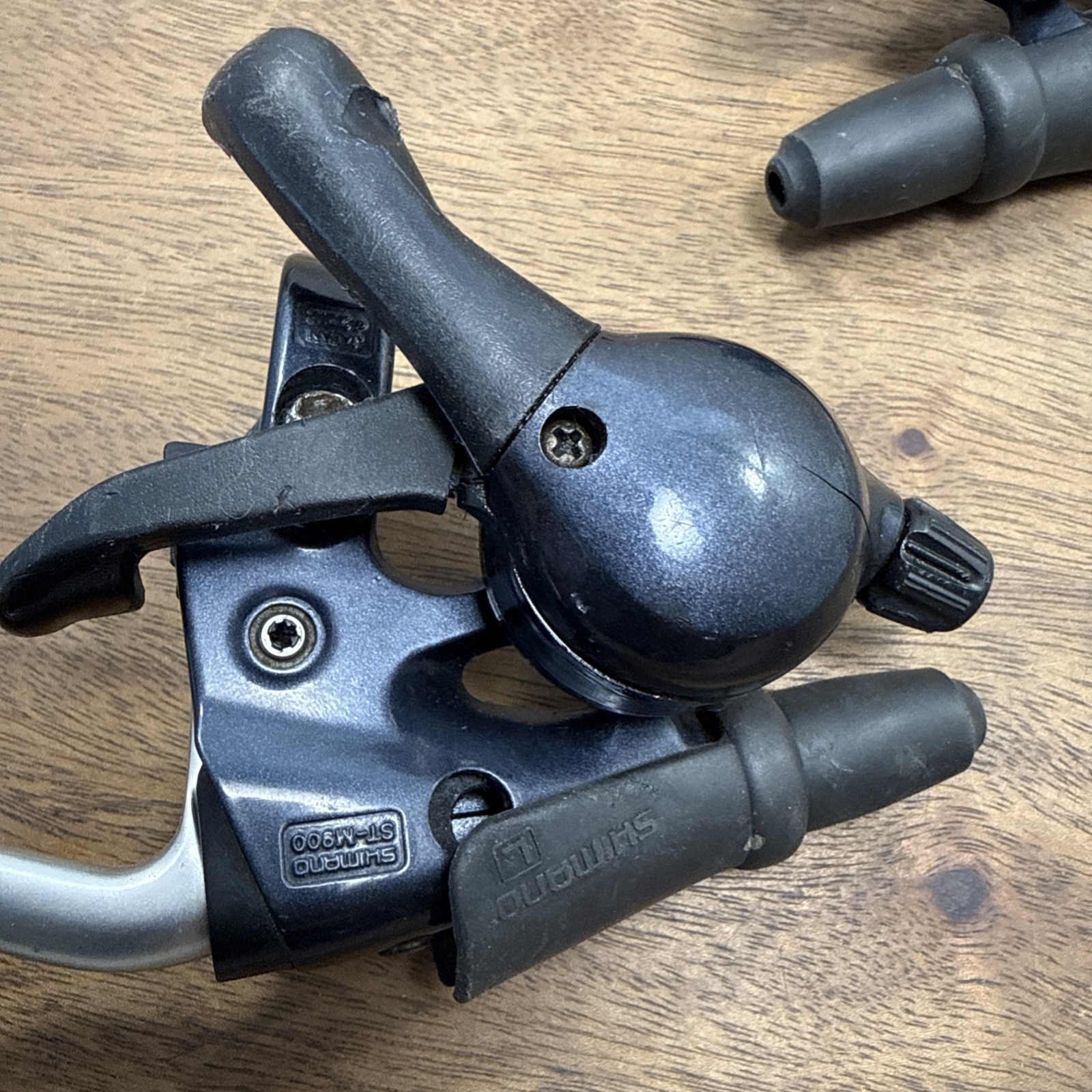 Shimano XTR ST-M900 8 Speed STI Shifter Cantilever Brake Levers Pair