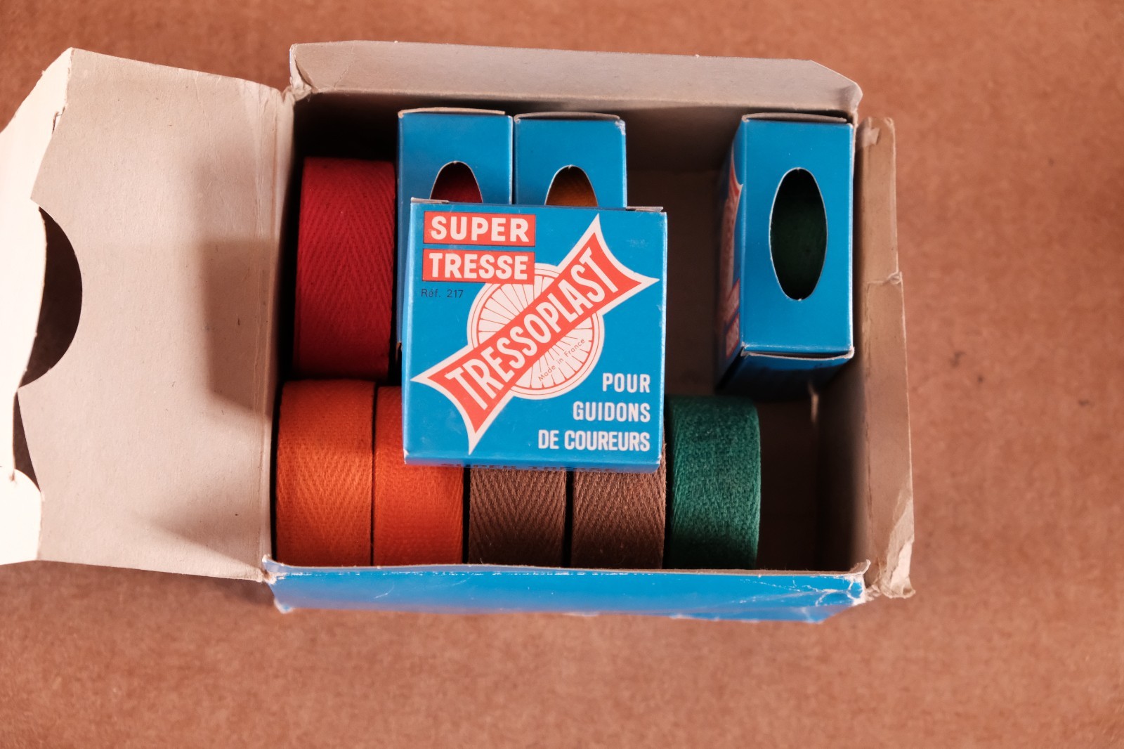 Tressoplast Adhesive Cotton Handlebar Tape – 10 rolls – L’Eroica