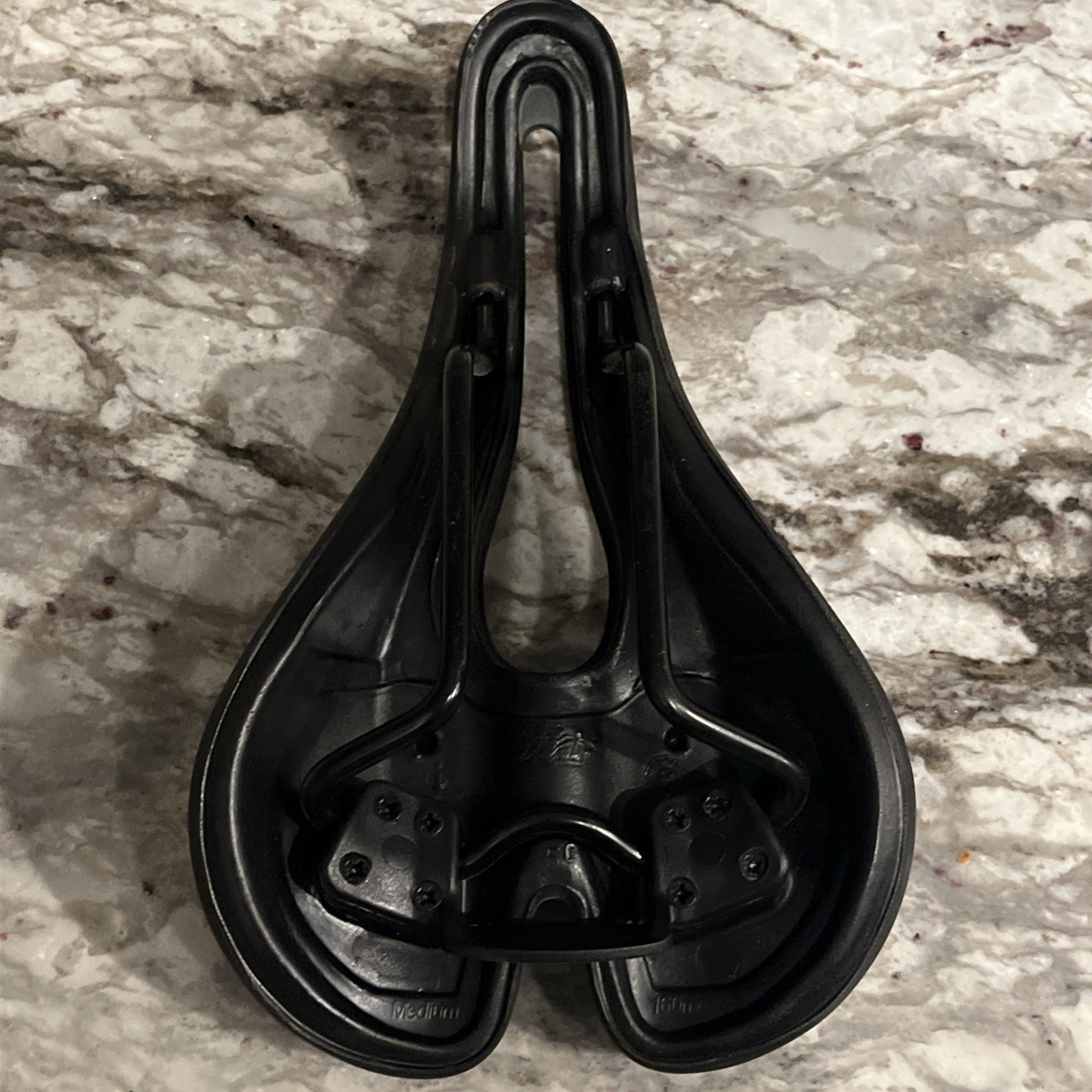 Selle SMP TRK Medium 160mm Matt Black Saddle