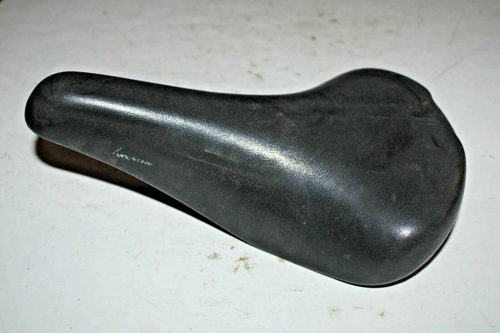 MTB Bike Saddle 265/185mm Black 339g Made in Italy Hybrid Touring USA Shipper!!!