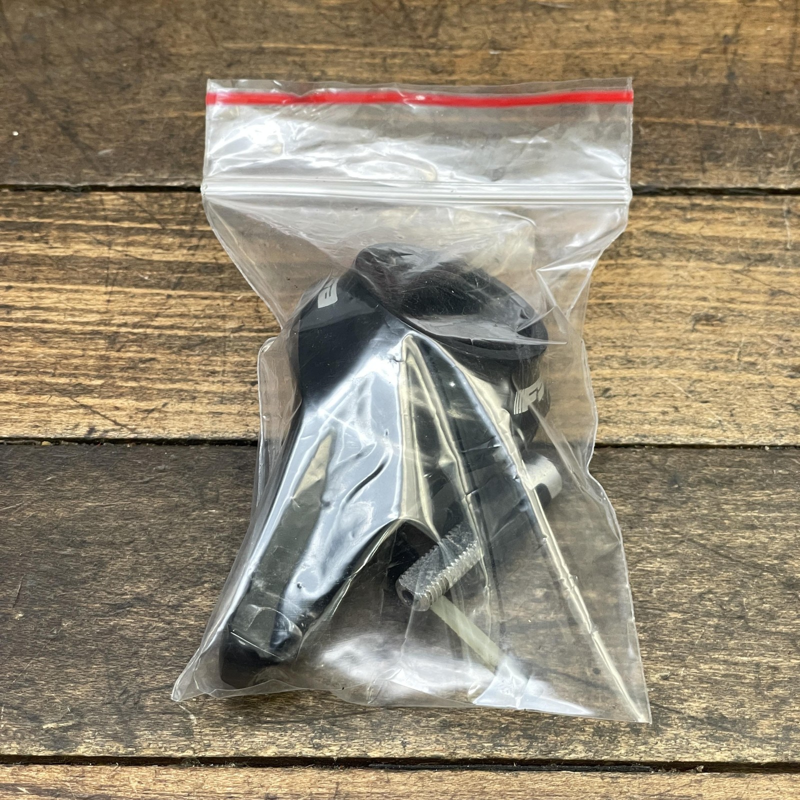 FSA V-Brake Cable Hanger Noodle Front Linear Pull Black 28.6mm 40mm MTB Bike