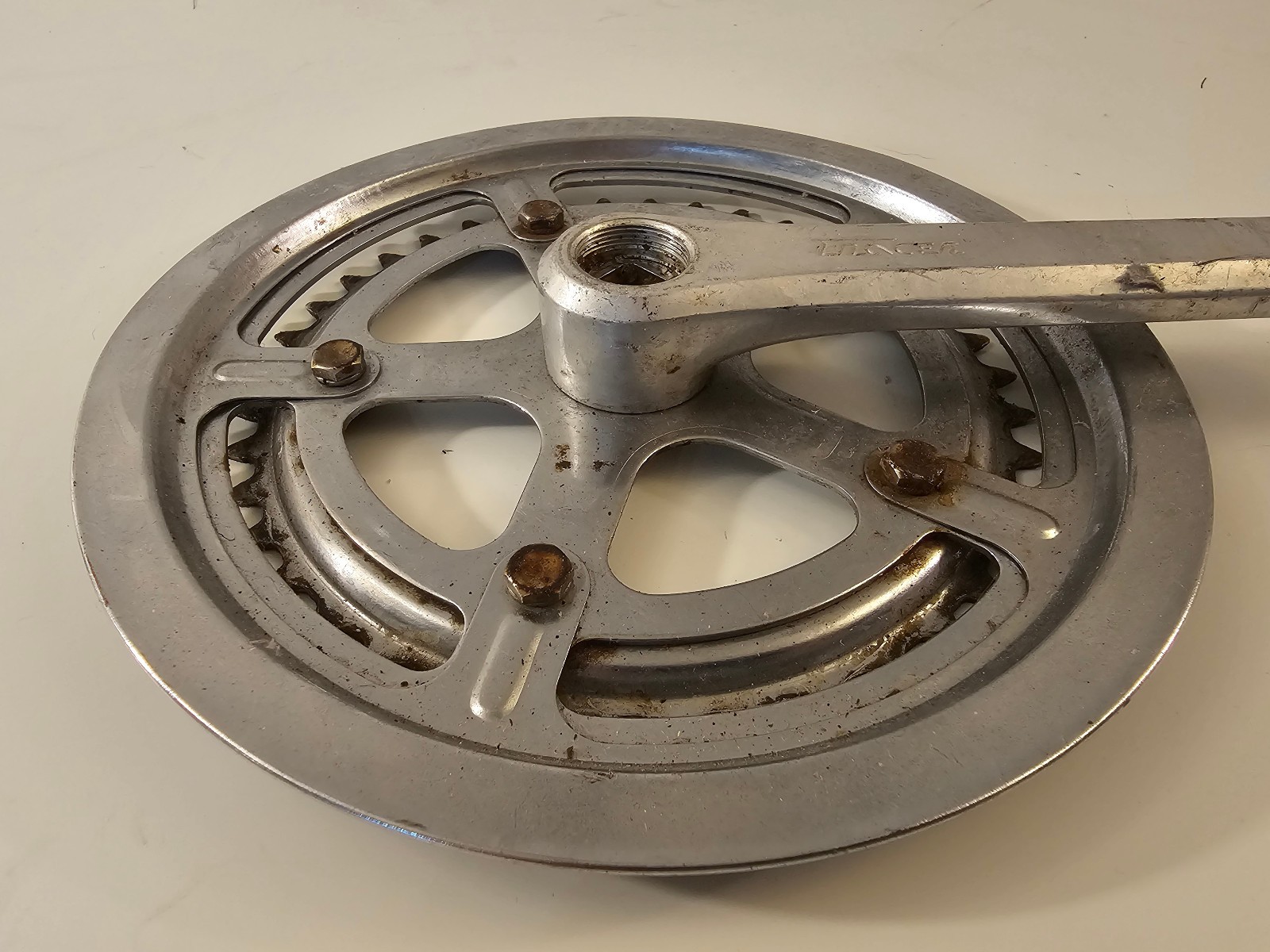 Tracer Bicycle Crankset..Double… 48 – 40 Teeth. Bike….152mm…Silver