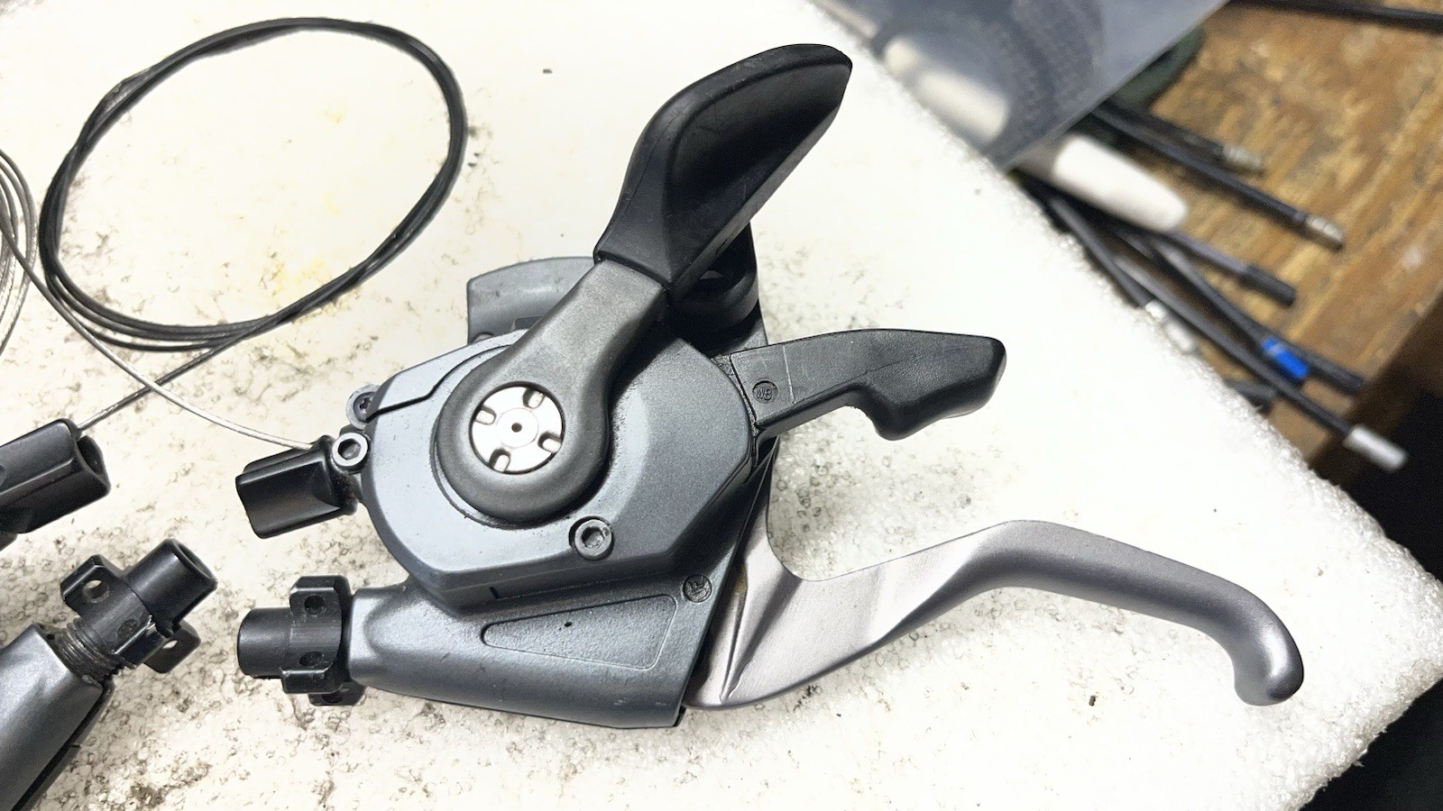 Shimano XTR ST-M950 3×8 Speed Combo Shifter Brake Lever Set