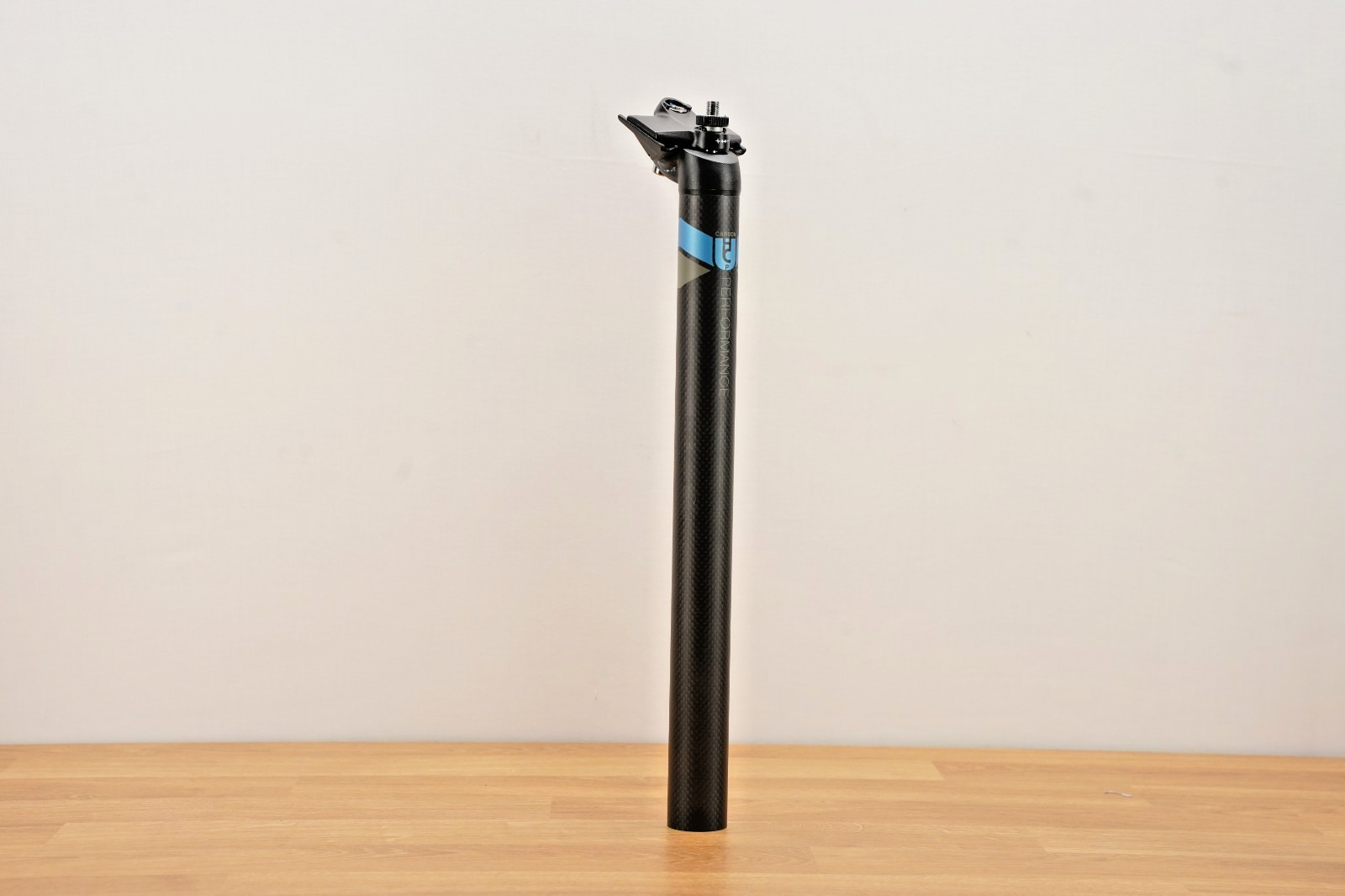 Felt MTB Carbon Seatpost – 30.9x350mm – NEW OEM