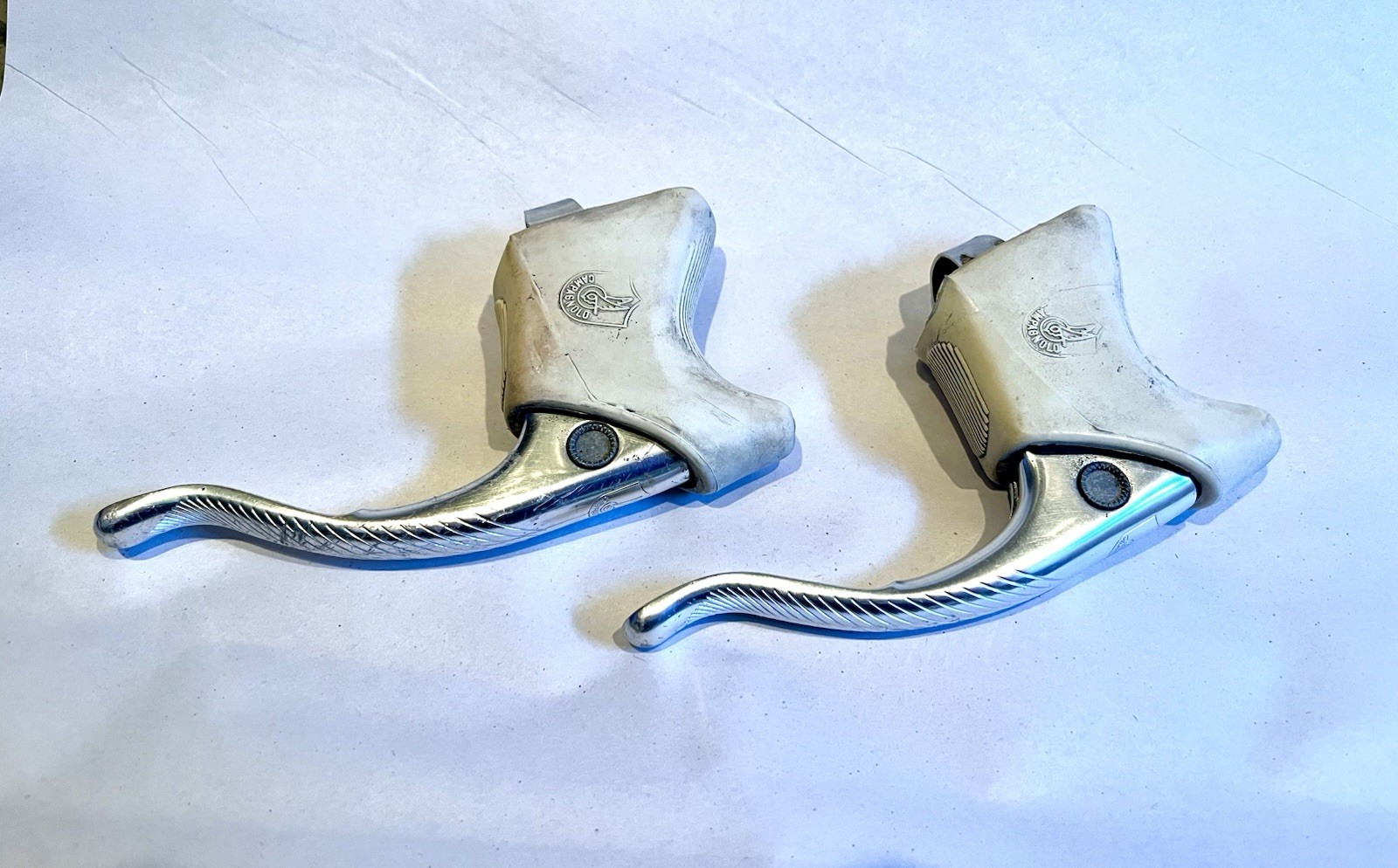 Vintage Campagnolo C-Record Road Drop Bar Brake Levers 23.8mm White Hoods