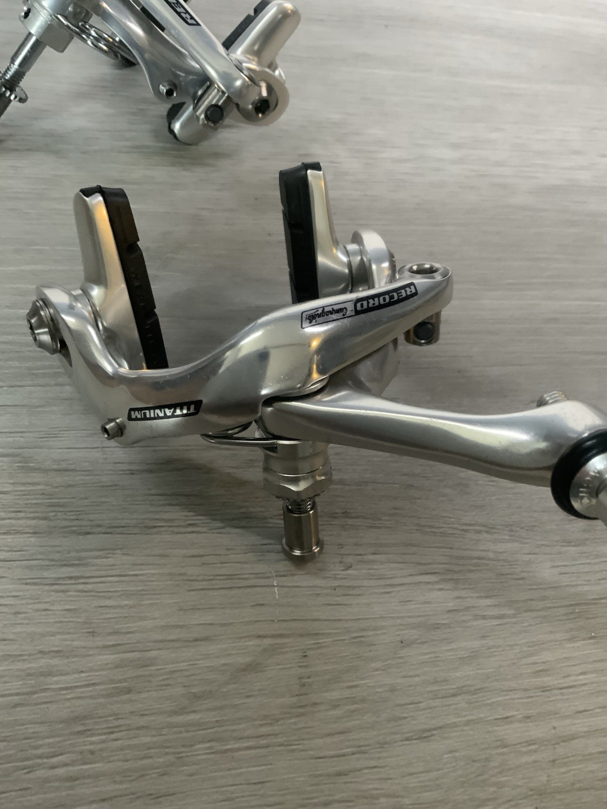 CAMPAGNOLO RECORD TITANIUM BRAKE CALIPERS 39-49 MM REACH RECESSED MOUNTS