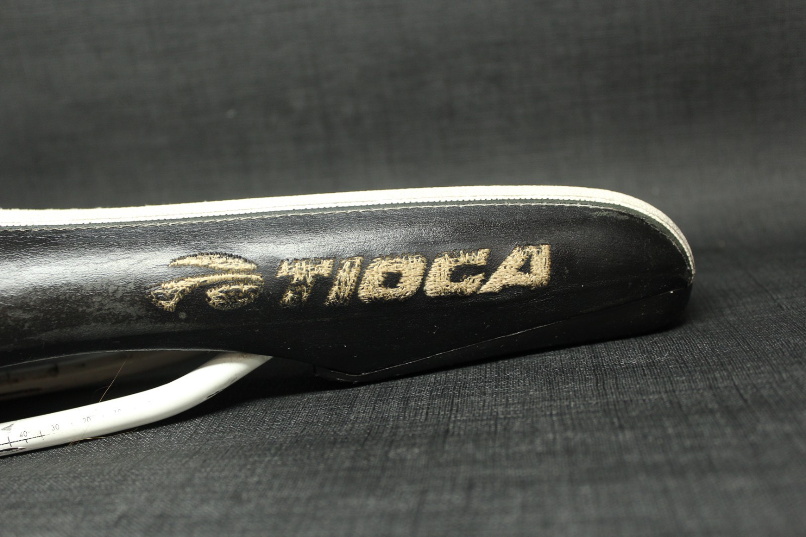 Rare TIOGA Nicolas Vouilloz MTB Downhill DH Bike Saddle 335x132mm, Long version