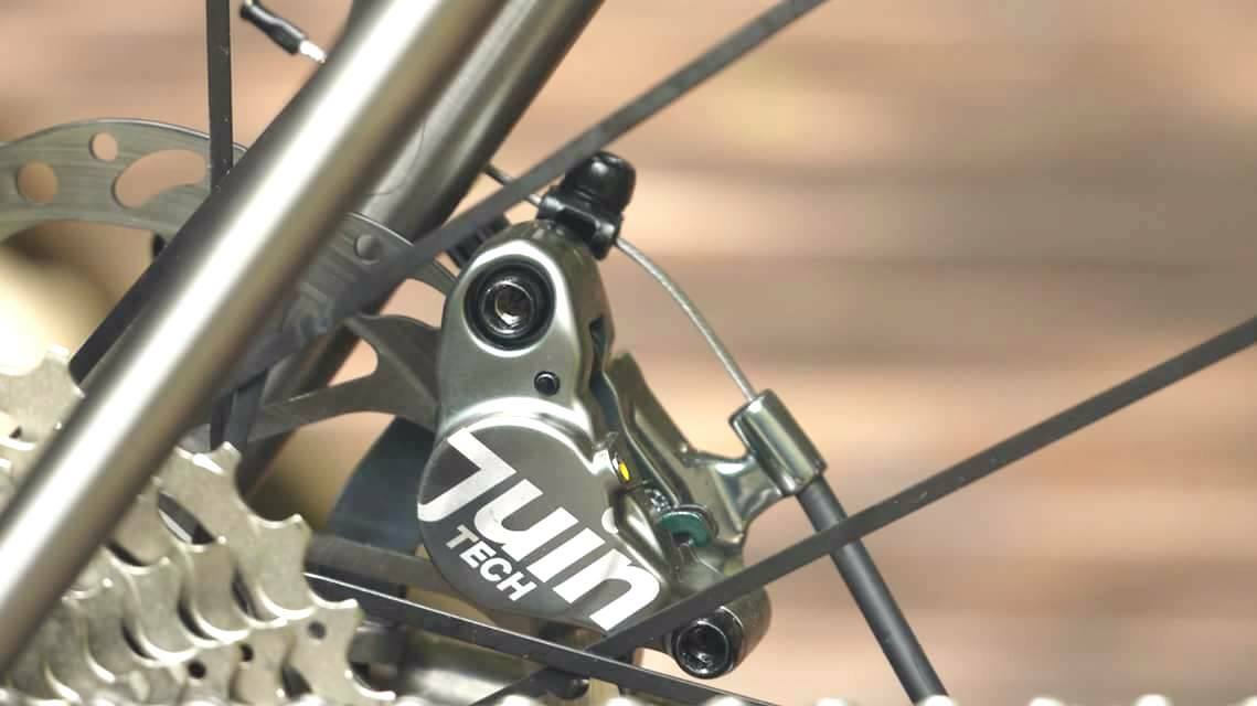 Juin Tech R1 Road Cyclocross Gravel Riding Bike Hydraulic Disc Brake Set Gray
