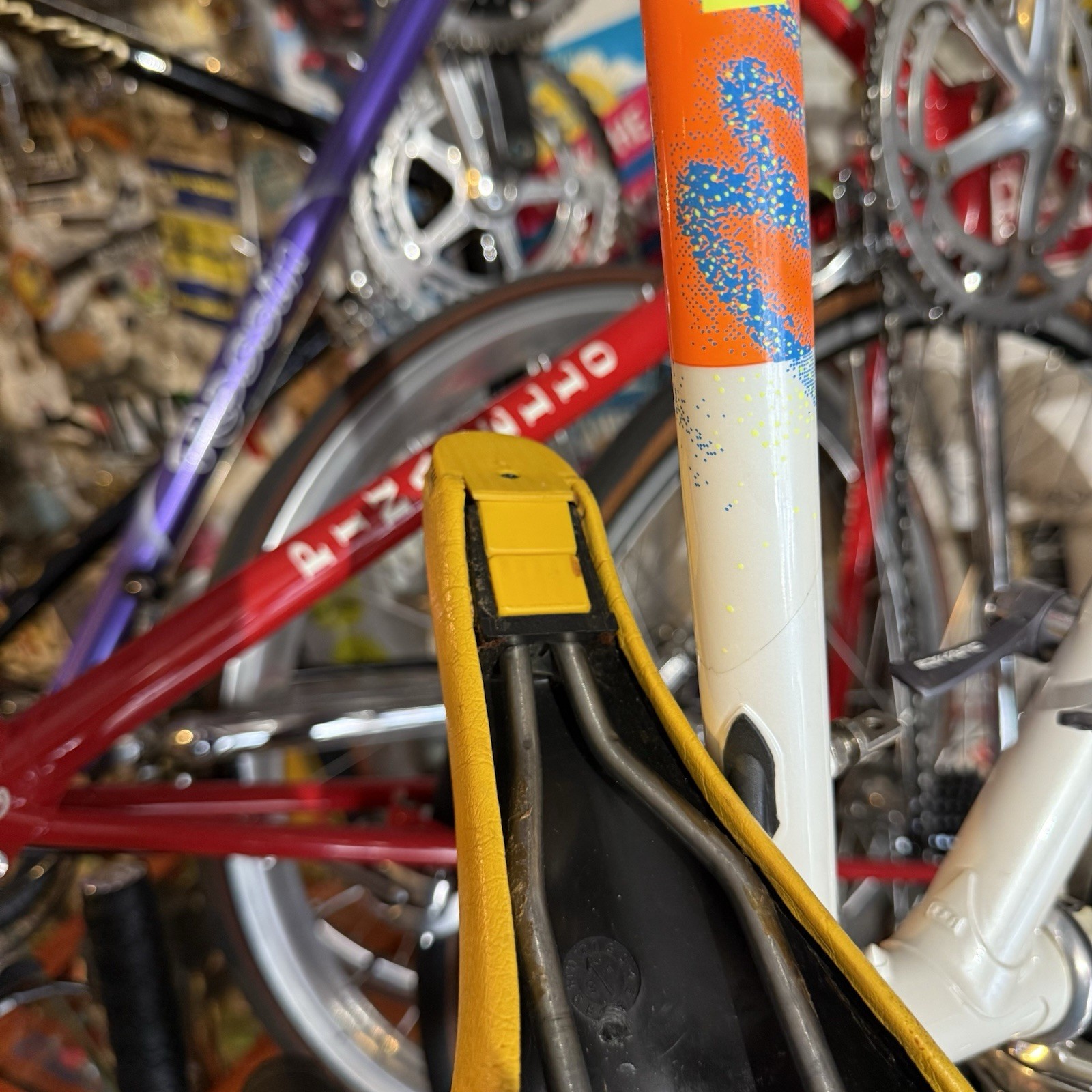 VINTAGE 1980’s / 90’s SELLE ITALIA TURBOMATIC SADDLE RARE TITANIUM RAILS YELLOW