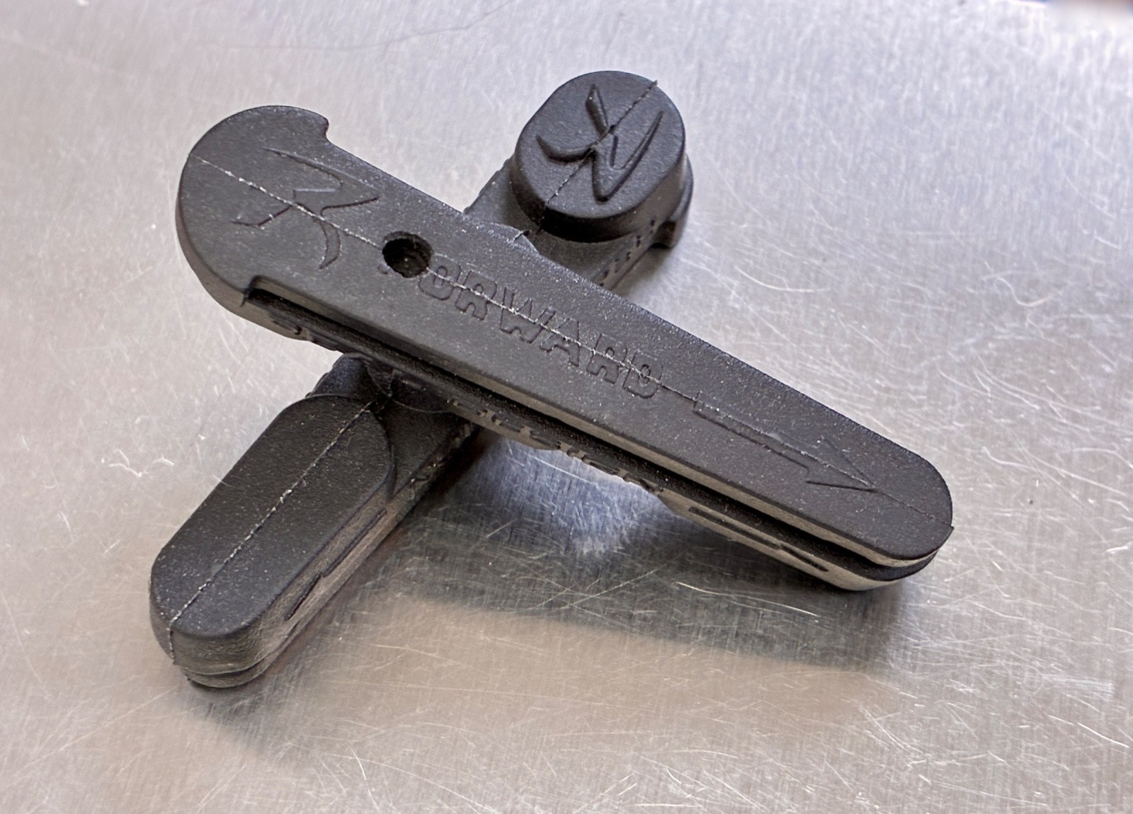NOS REAL Brake Pad Inserts Black ‘Normal»• One pair • MTB • Shimano Compatible