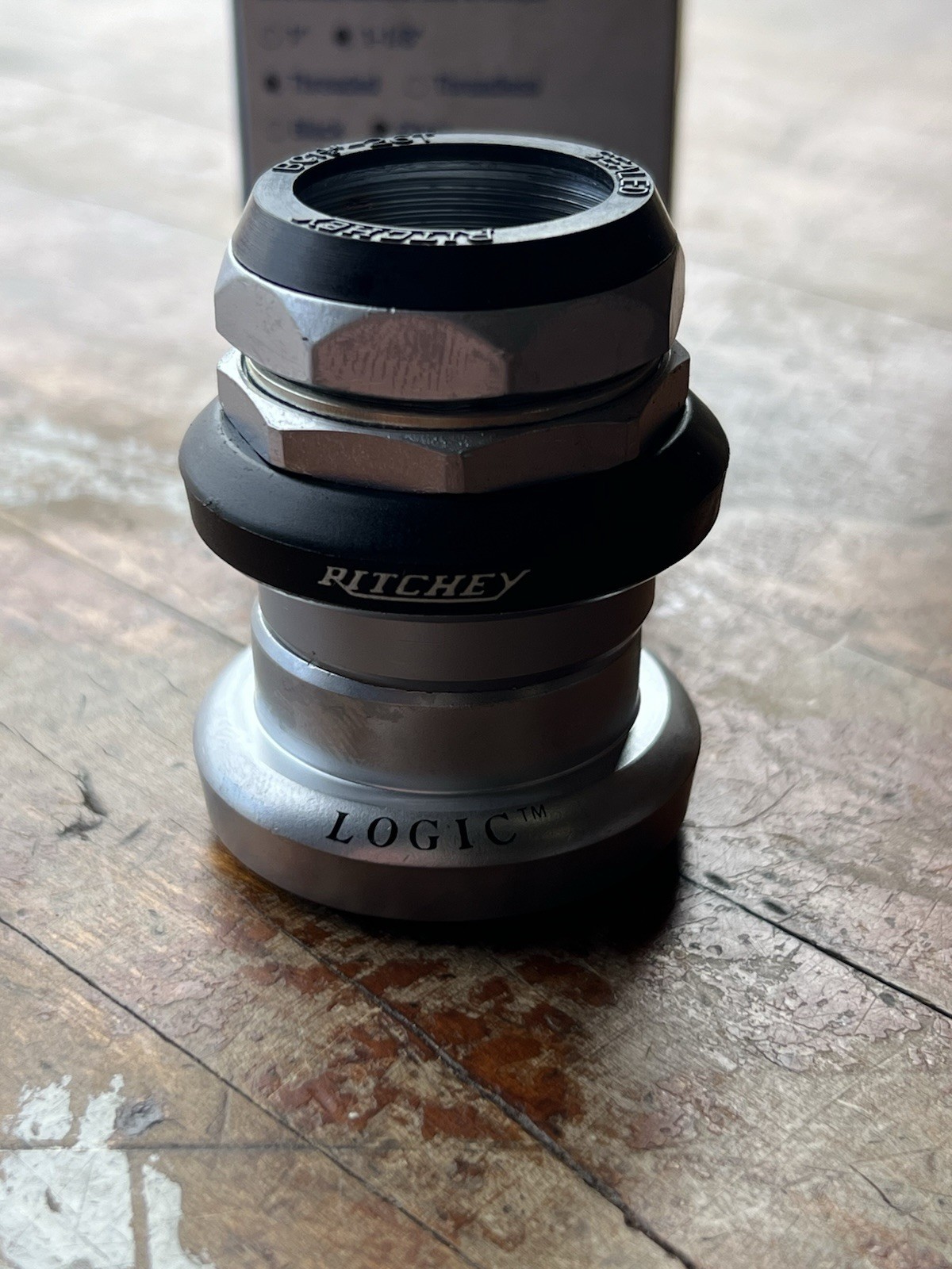 NOS vintage Ritchey Logic – 1 1/8″ Threaded Headset EC34/28.6 EC34/30 Silver