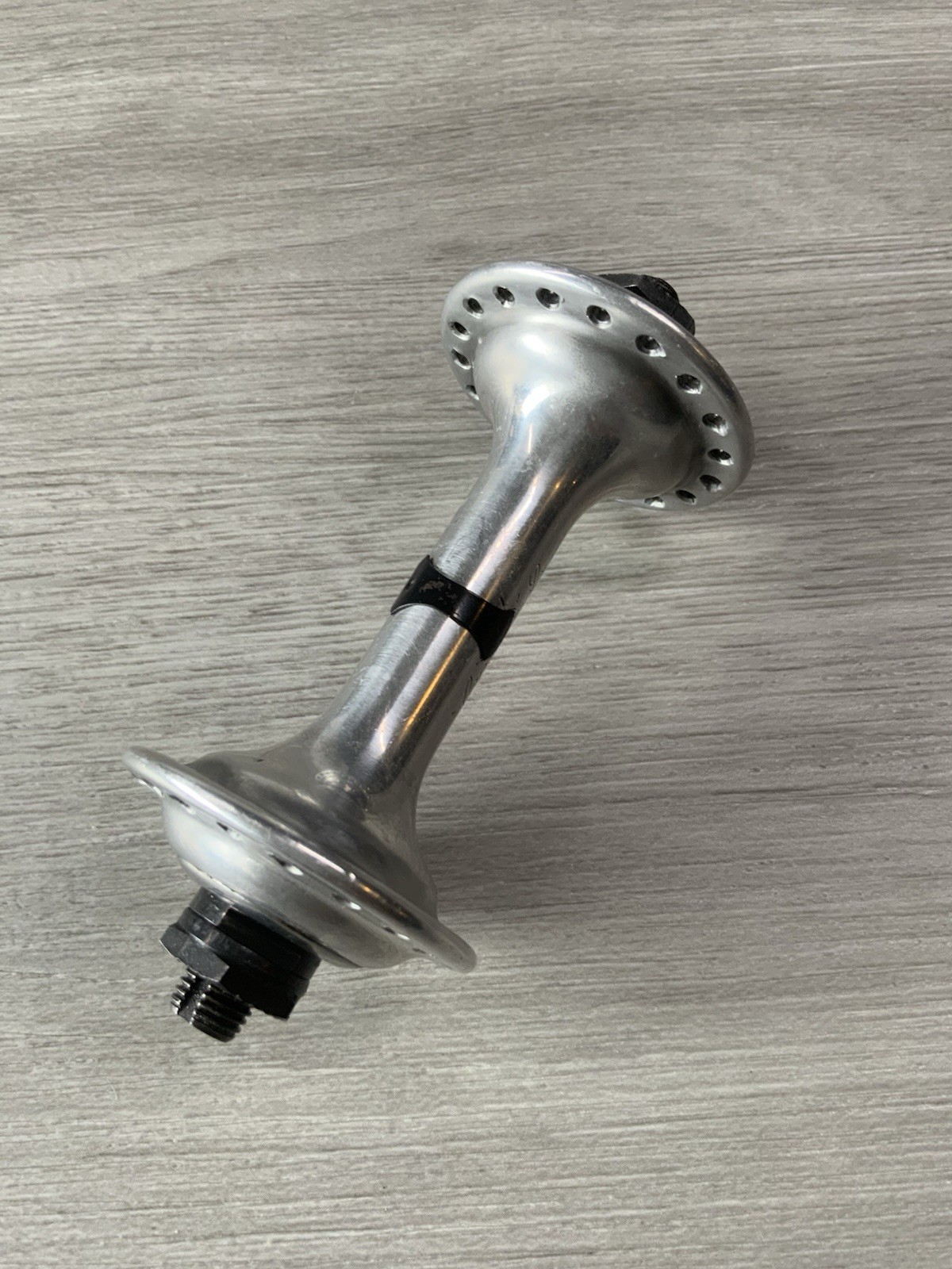 CAMPAGNOLO RECORD FRONT HUB 36 HOLE 100 MM SPACING
