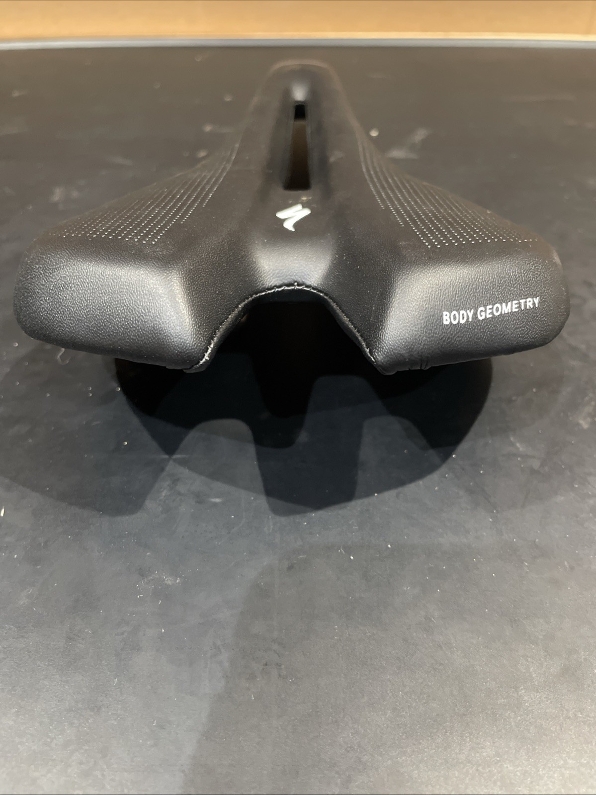 Specialized Saddle 155mm Avatar Hollow CR/MO Body Geometry In Black With White