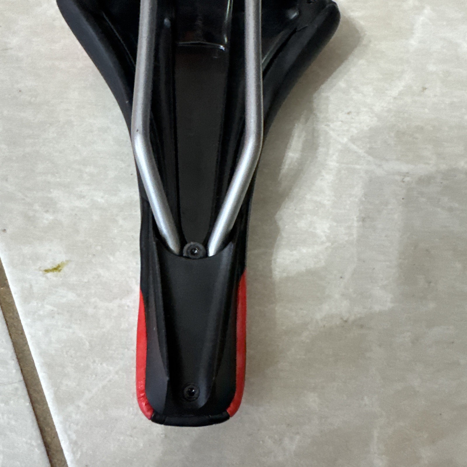 Prologo Saddle Zero-Tri PAS – Pro T 2.0 Rails – Black 255×137 NOS