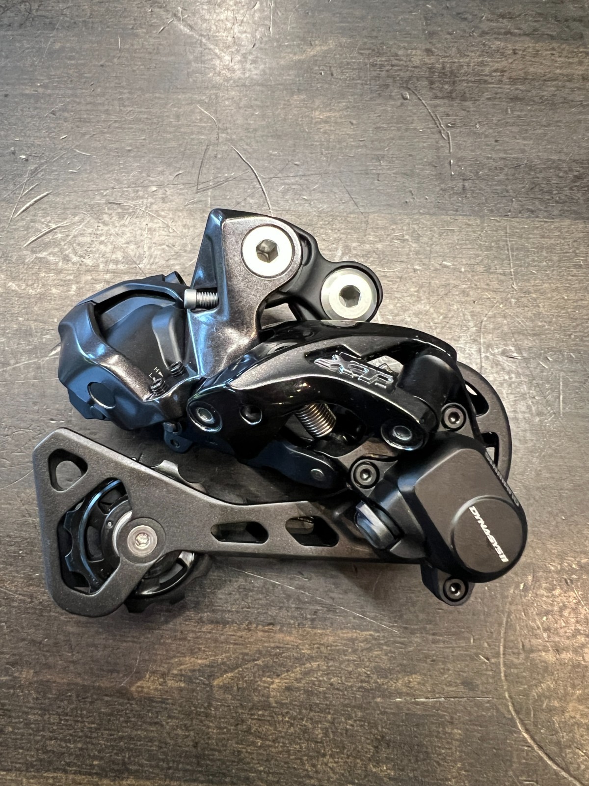 Shimano DEORE XT DI2 11 Speed Rear Derailleur