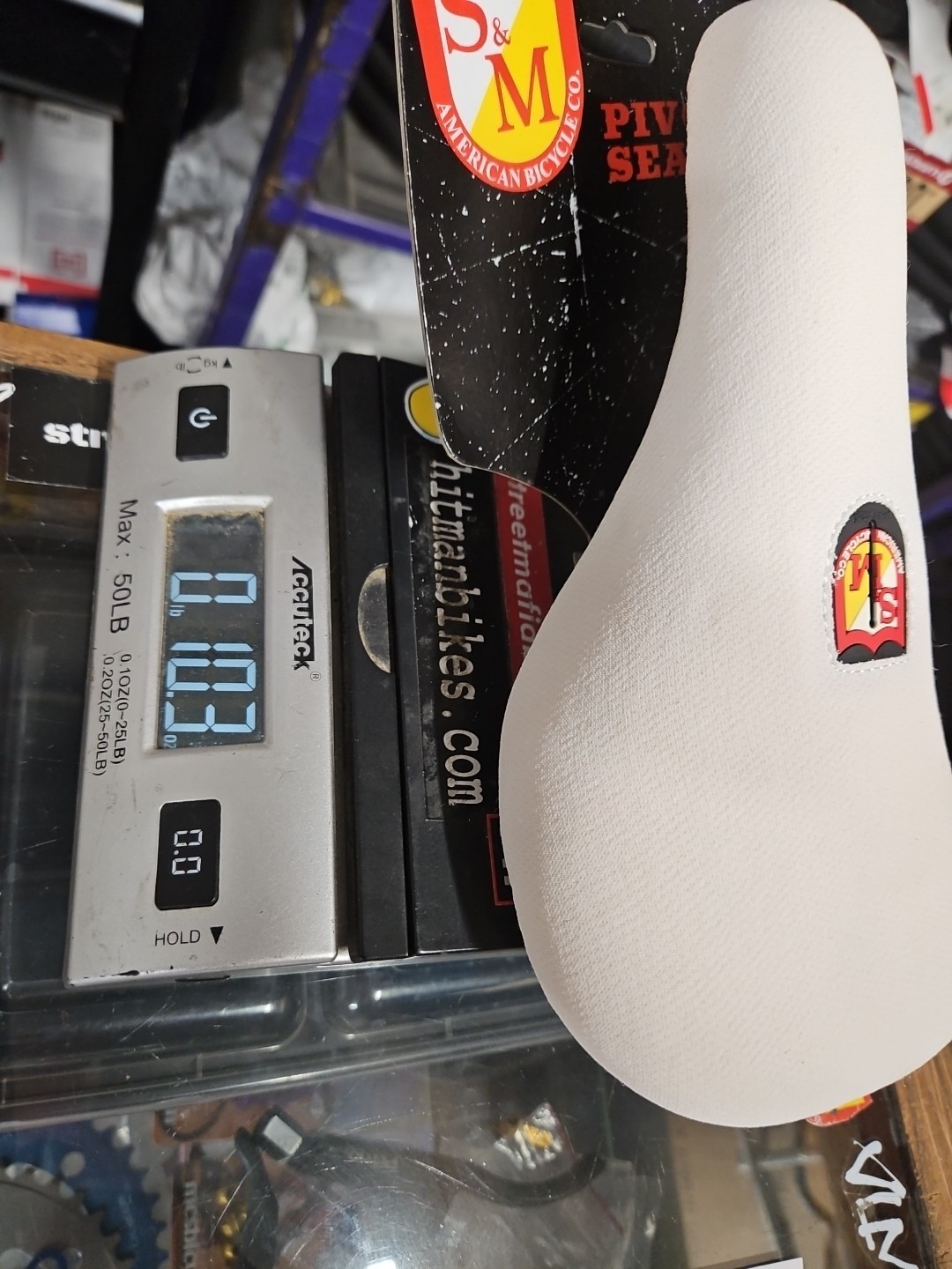 S&M BMX BIKE SEAT SLIM Pivotal HEMP WHITE FIT GT SE KINK DK FBM HARO 10oz. new