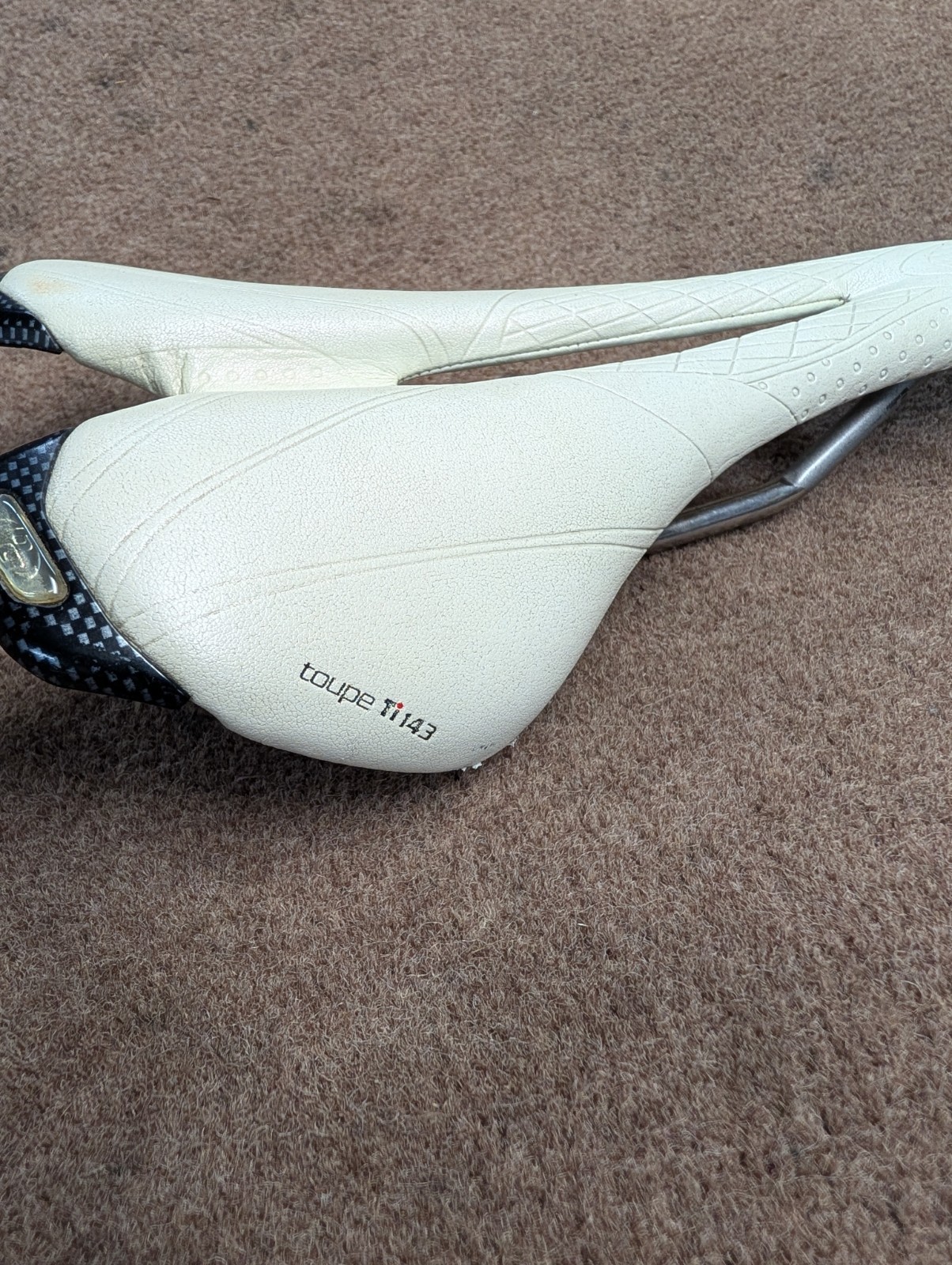 Specialized Toupe 143mm Hollow Ti Titanium Saddle White Nice!