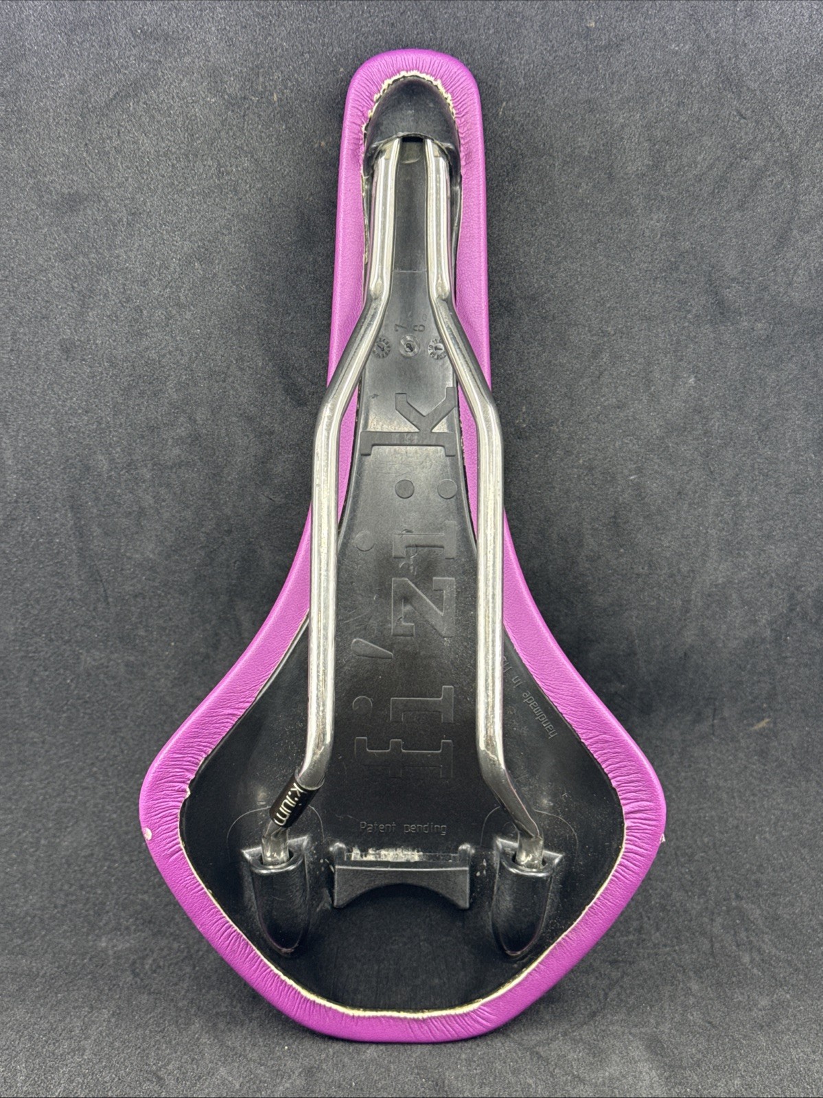 fi:zi’k Antares VS TEST Purple 142mm K:ium Rail Saddle EXCELLENT USED