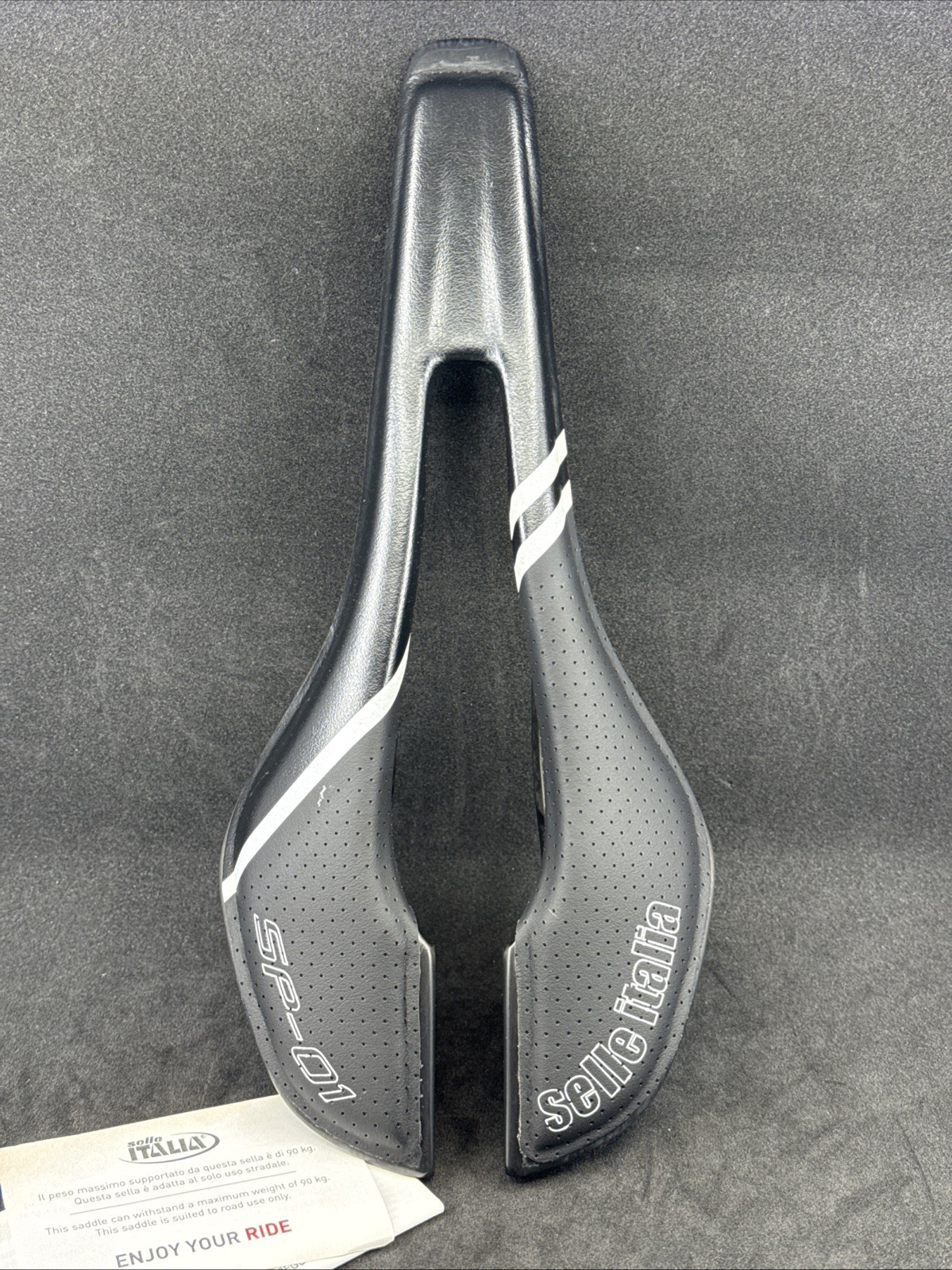 148 Grams! Selle Italia SP-01 TEKNO SuperFlow Carbon Fiber S3 285mm x 130mm