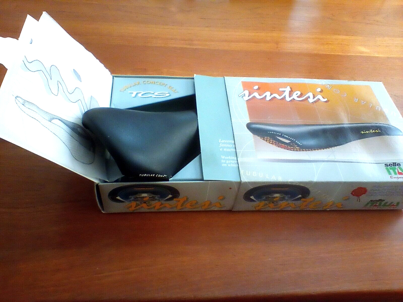 NOS Selle Italia Sintesi T.C.S 220g Black Leather Saddle Vintage Bicycle Parts