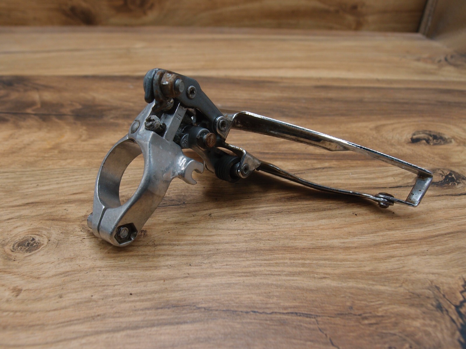 1980’s front derailleur Suntour Maeda VIA Japan 28.6 mm bottom pull
