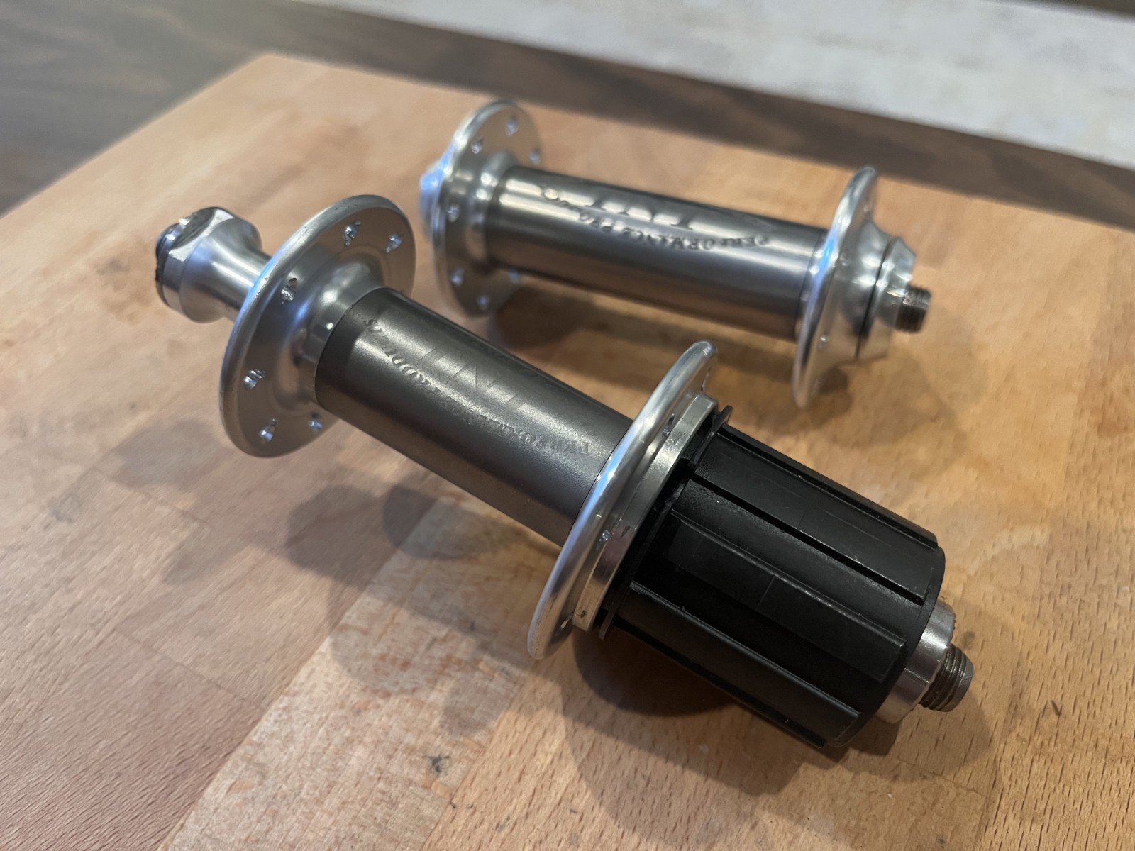 NOS vintage TNT Performance Products titanium road hubs – 16h – 100/130mm