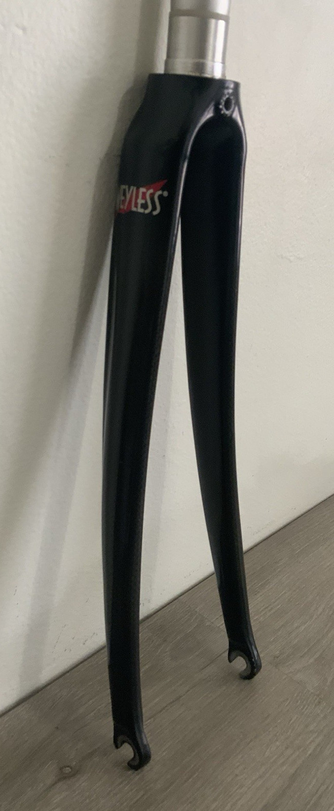 WEYLESS CARBON FORK 700C 1 1/8 INCH THREADLESS 163 MM STEERER 570 GRAMS
