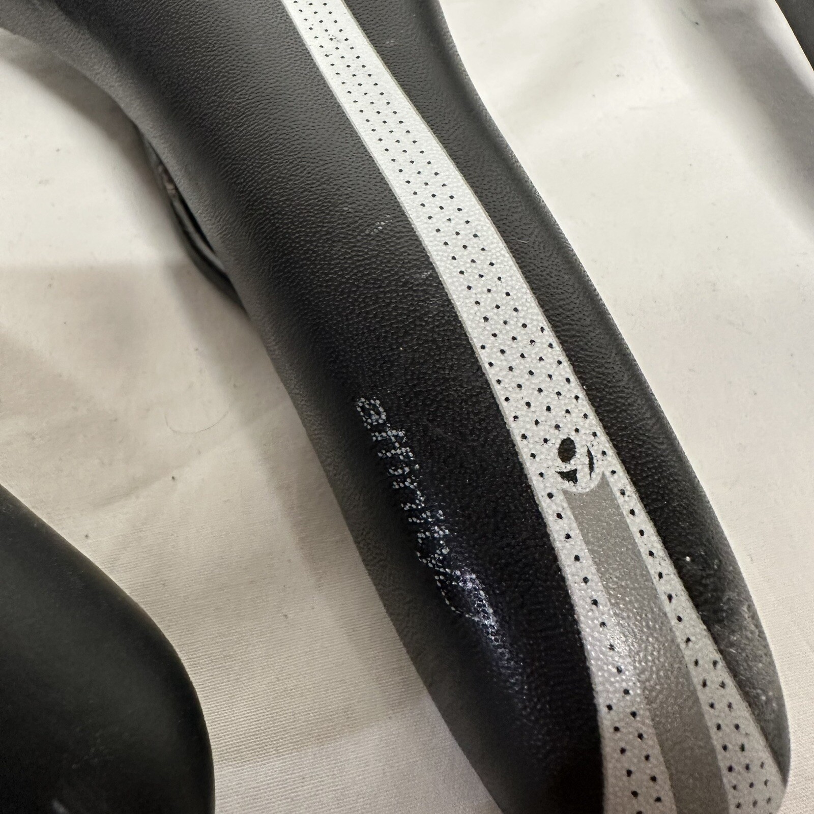 Lot Of 3 Bike Saddles Bontrager Affinity / Selle Italia Turbomatic / Flite