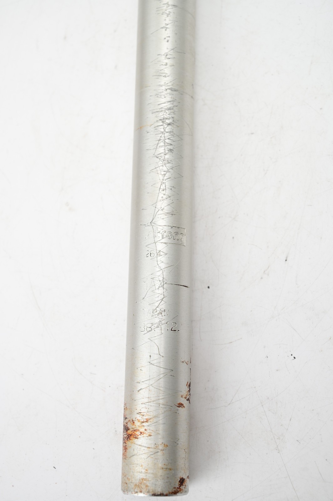 Vintage Strong Seatpost 26.4mm Silver 300mm Mountain Road Bike 88 MTB
